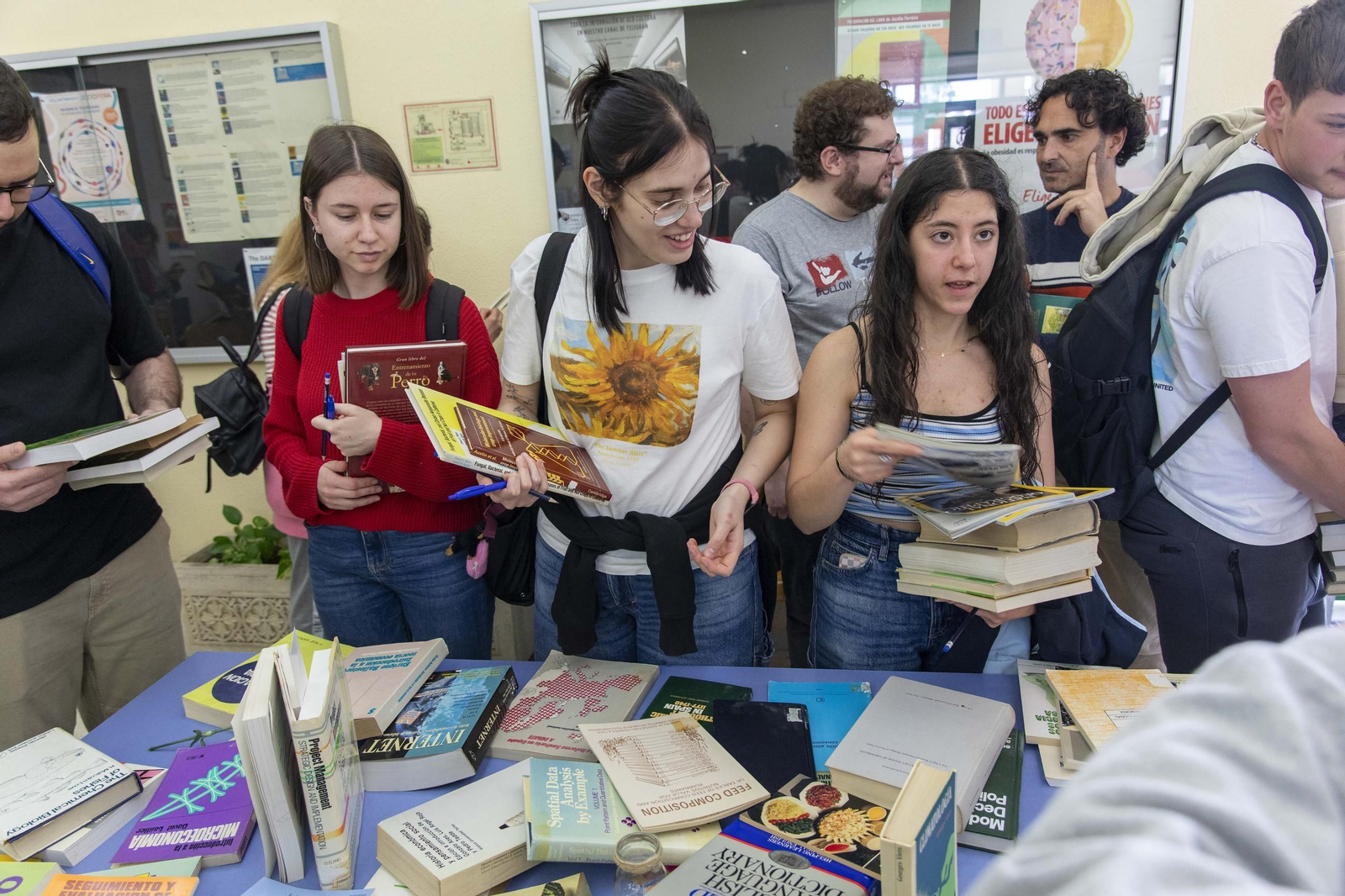 Las mejores imágenes de la Fiesta del Libro en el Campus de Rabanales