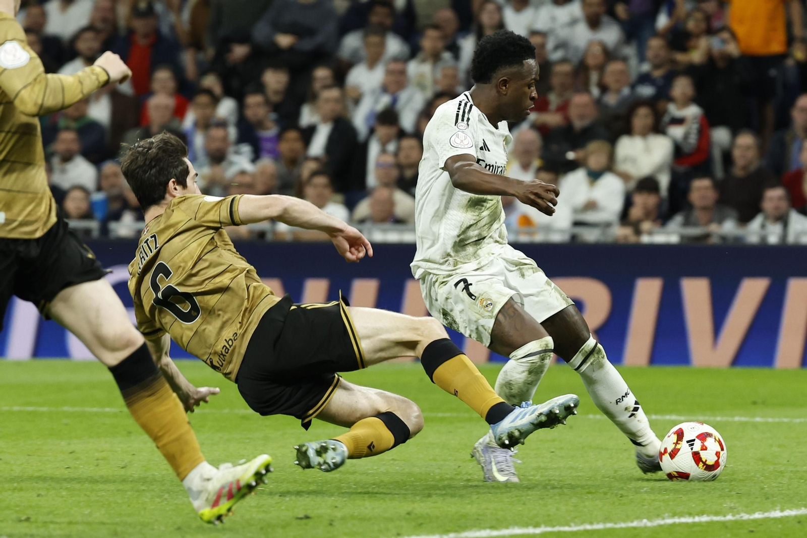 Las fotos del Real Madrid - Real Sociedad camino del Estadio de la Cartuja