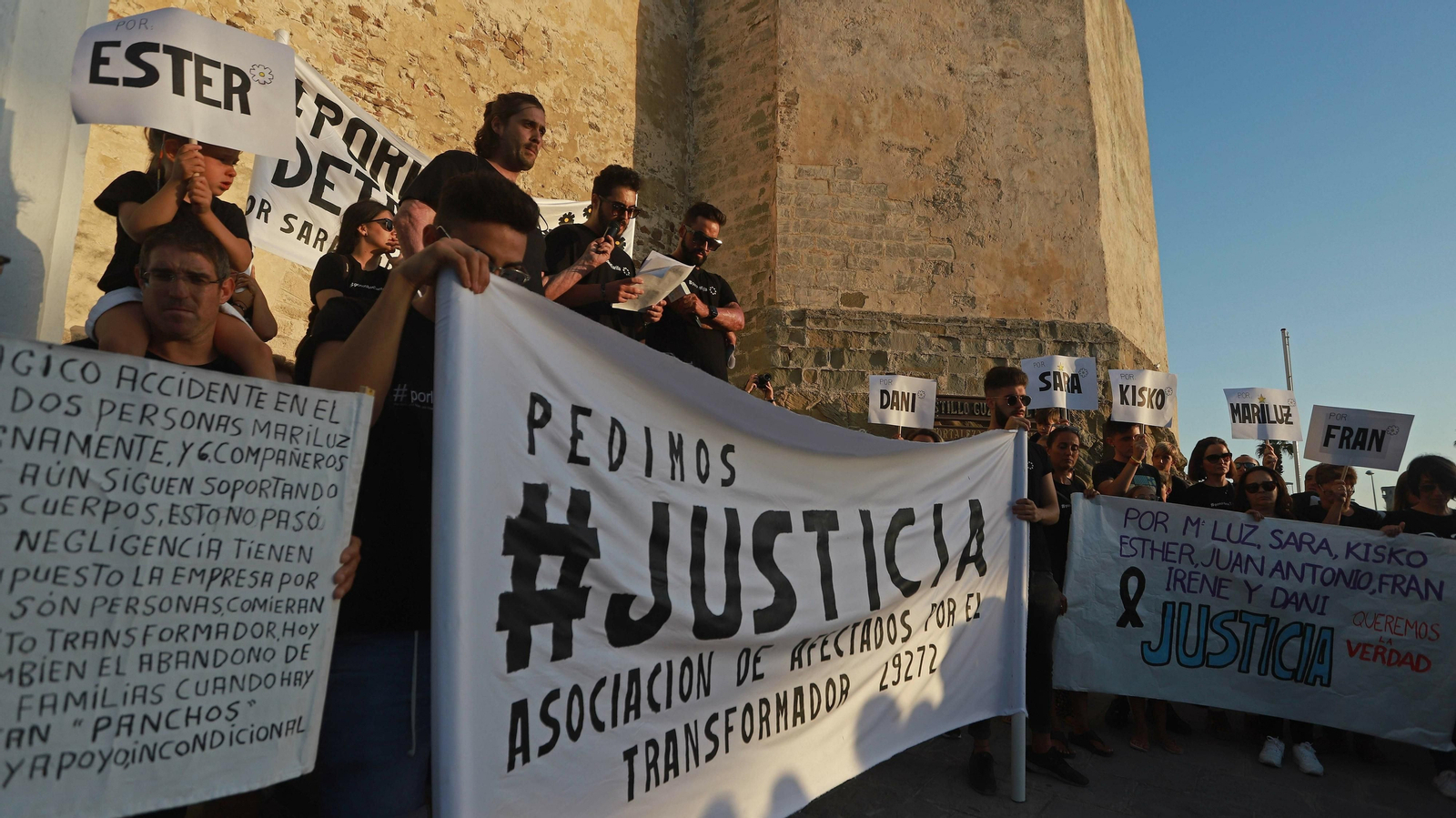 Manifestación por los 8 de Tarifa
