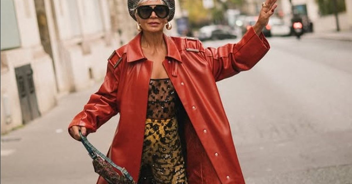 Acaban de llegar a Mango las chaquetas elegantes y modernas para vestir bien a los 60 que son pura tendencia esta primavera