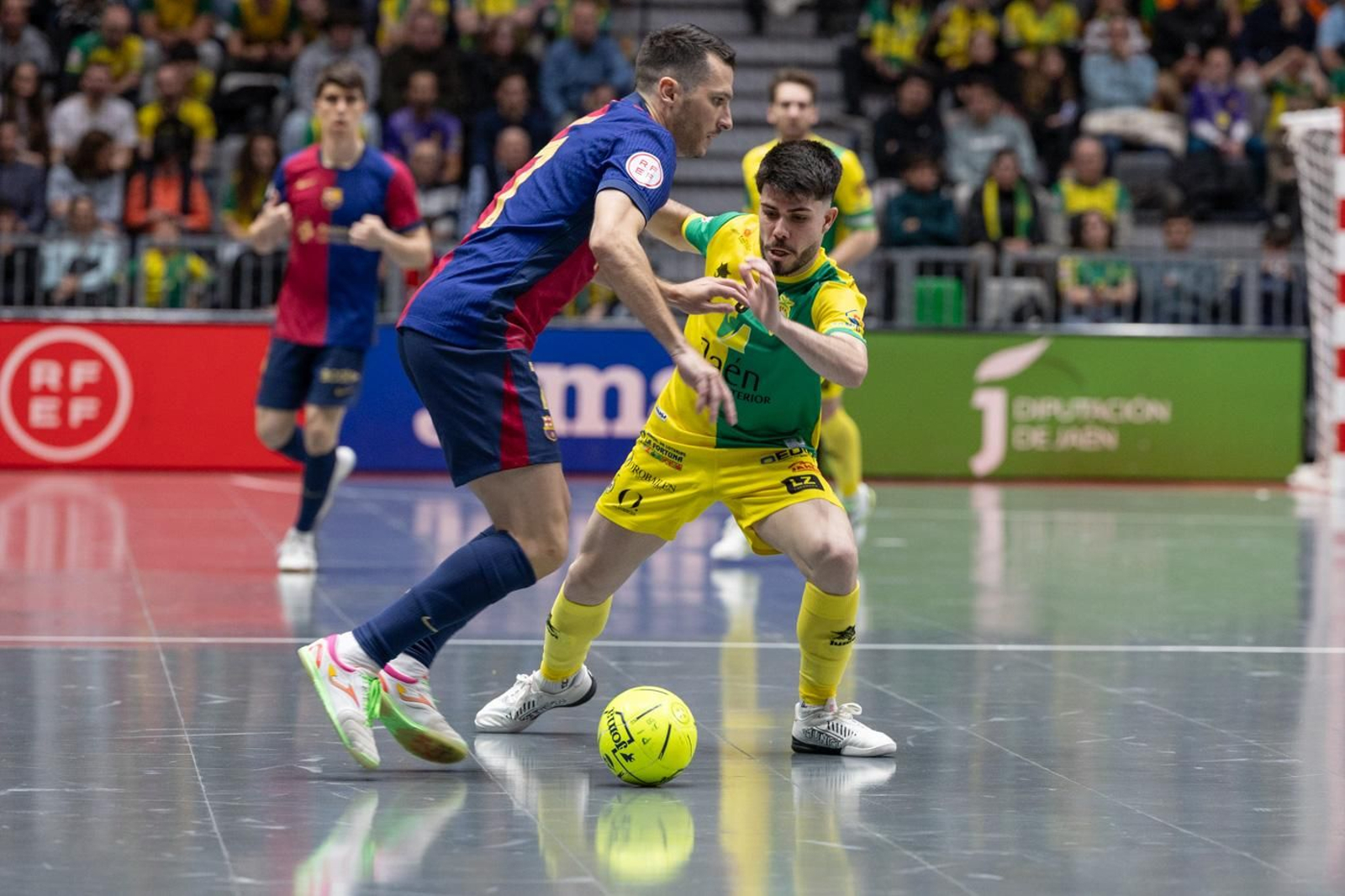 El éxtasis de la victoria copera del Jaén Paraíso Interior FS sobre el Barça, en imágenes