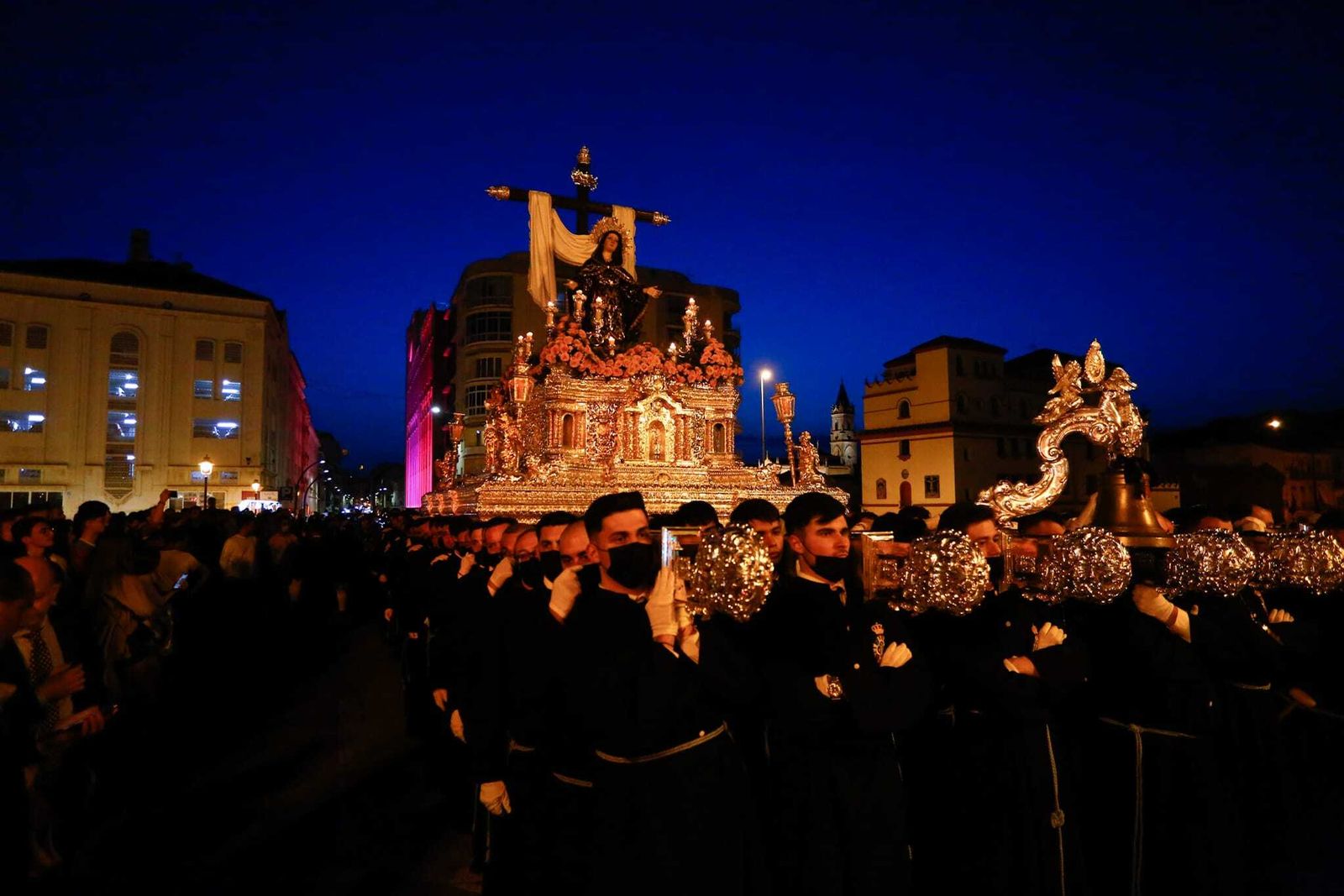 Las fotos del Santo Traslado, en el Viernes Santo de Málaga