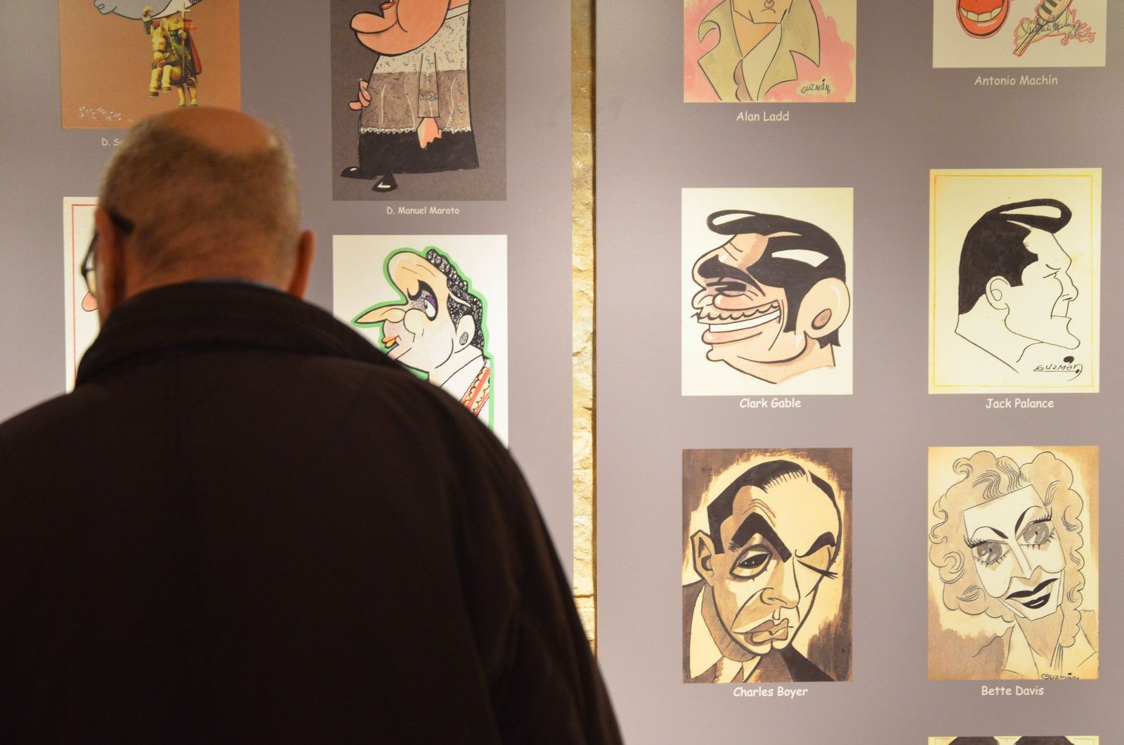 Más de 400 caricaturas para entender el Jaén del siglo XX: la obra de Juan Guzmán, en imágenes