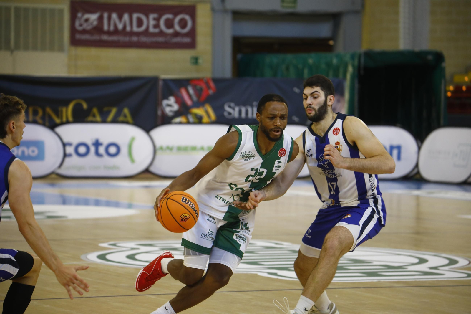 Las mejores fotos del ambiente en Vista Alegre para el Coto Córdoba - Clínica Ponferrada