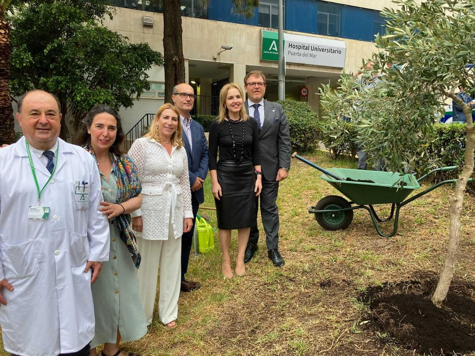 En el Hospital Puerta del Mar se ha llevado a cabo un acto con motivo del Día Nacional del Donante de Órganos y Tejidos.