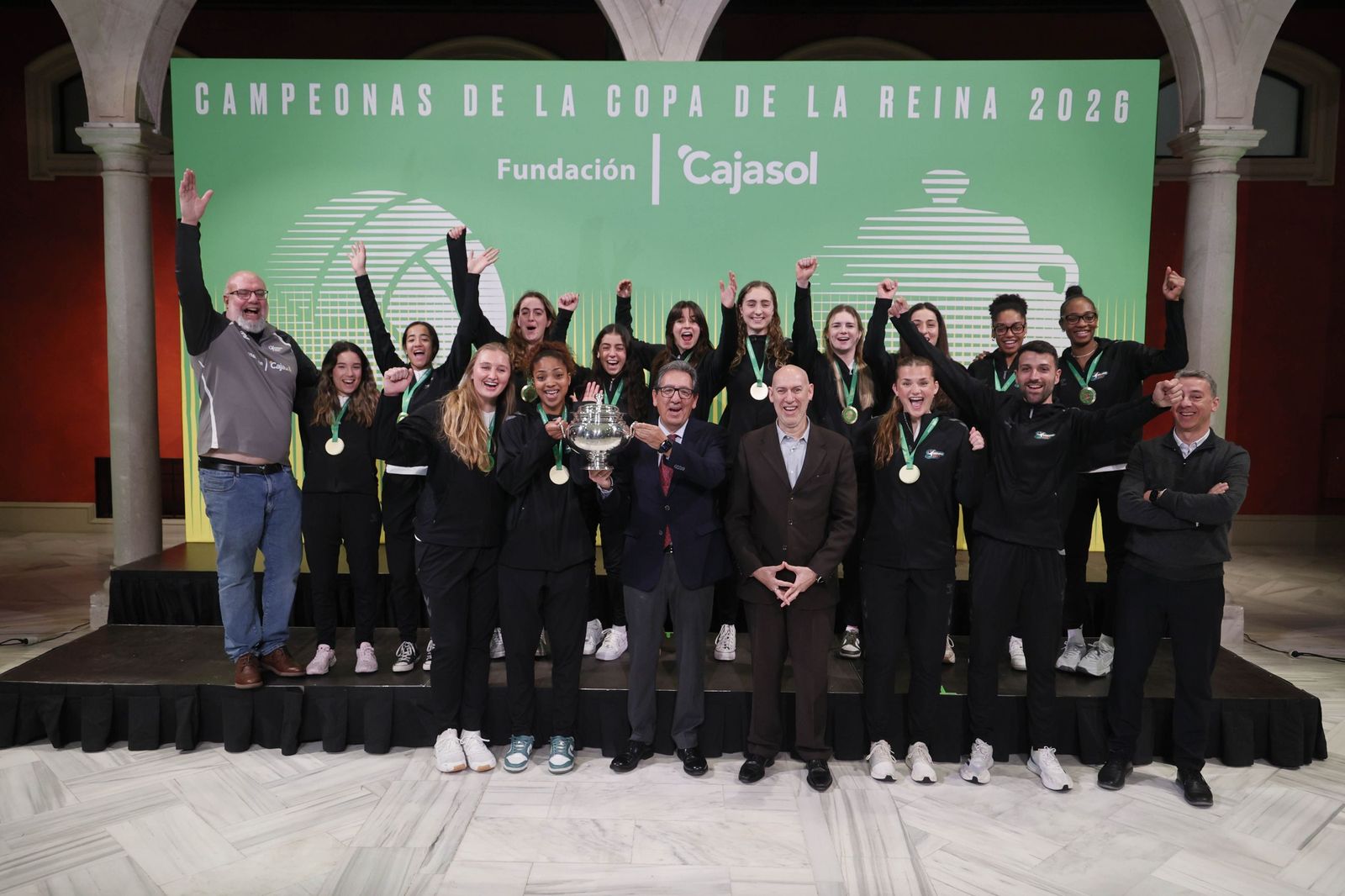 Recepción en la Fundación Cajasol a la campeonas de la Copa de la Reina de voleibol