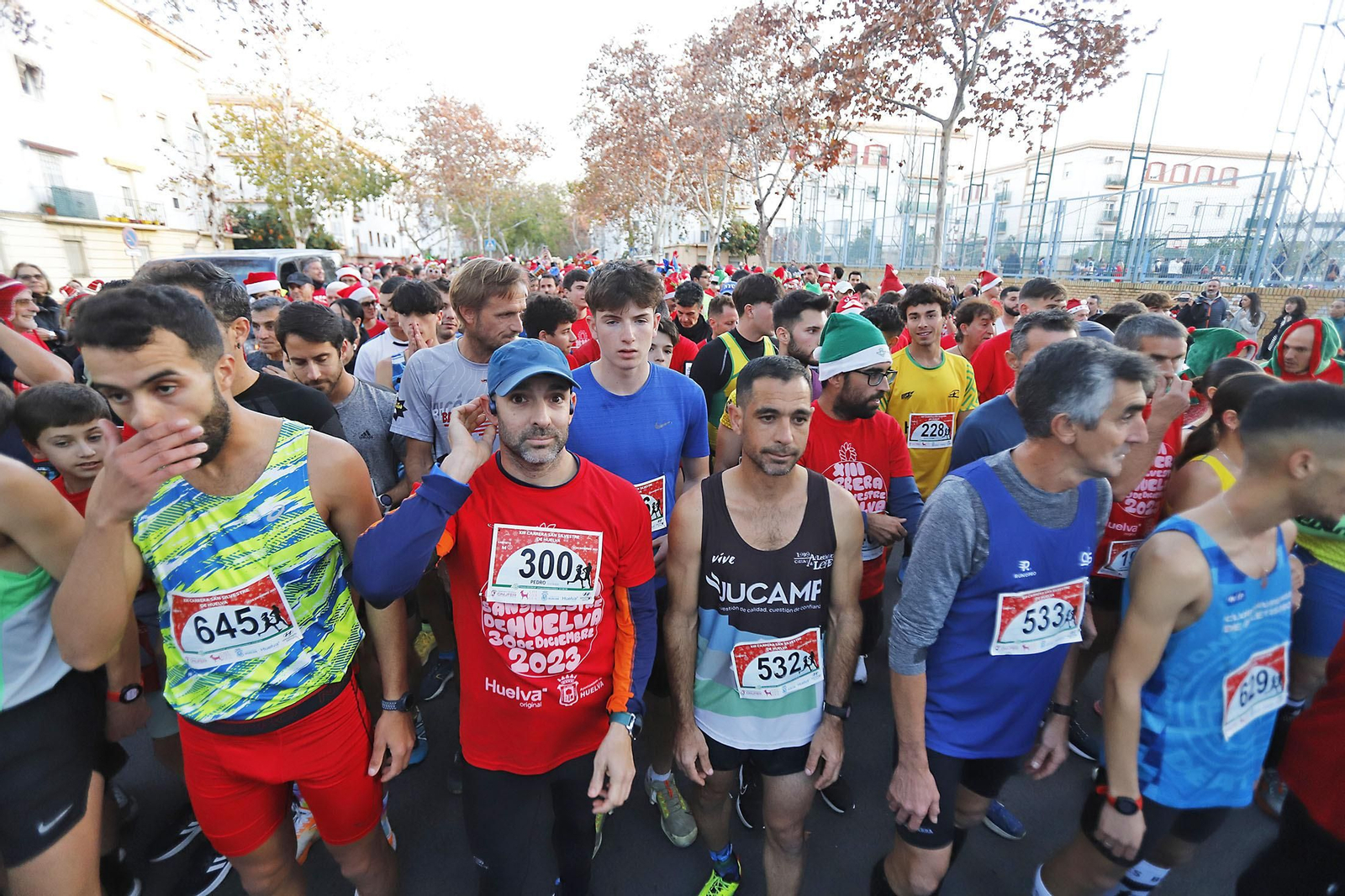 Imágenes de la XIII carrera de San Silvestre en Huelva
