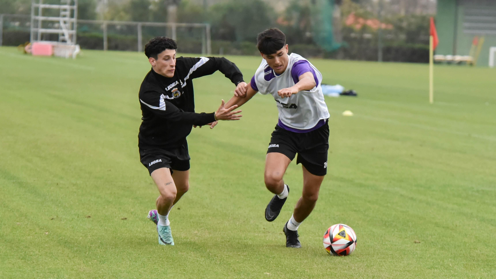 Fotos del entrenamiento de la Balona en Sotogrande antes del partido con el Manchego