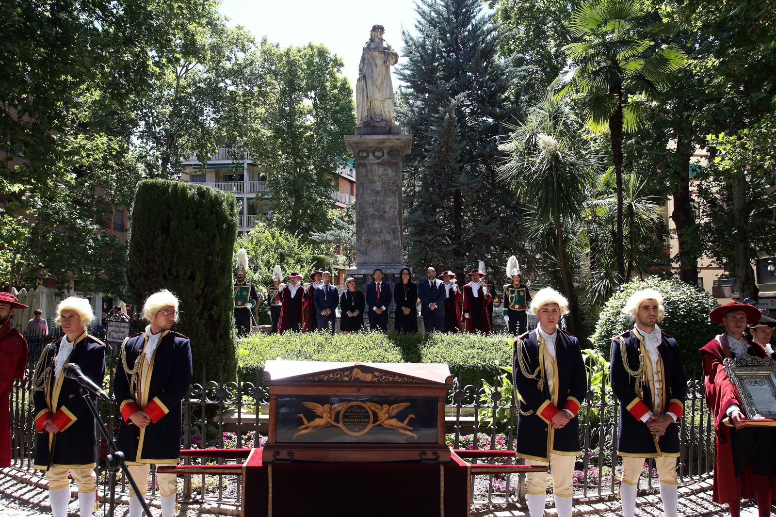 Momento del acto de homenaje a Mariana Pineda celebrado ayer.