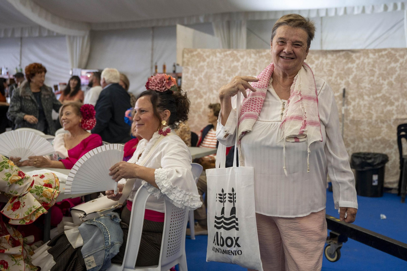 Las mejores imágenes de los churros con chocolate en la Feria de Albox