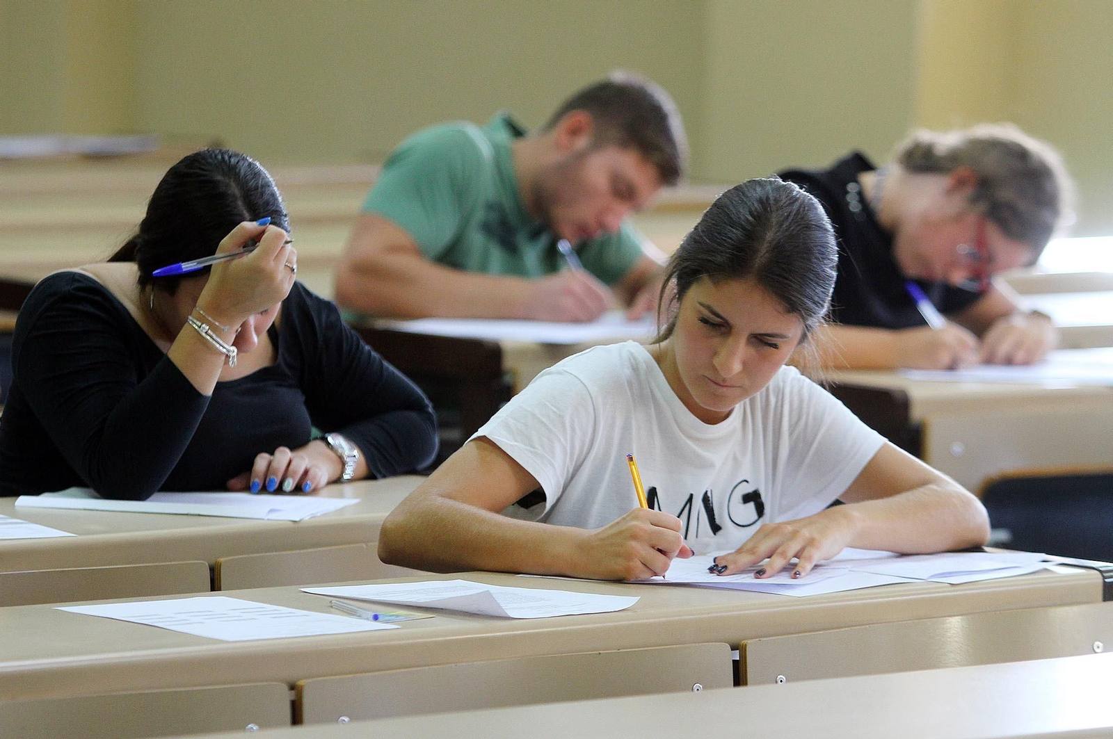 Pruebas de selectividad en la UHU