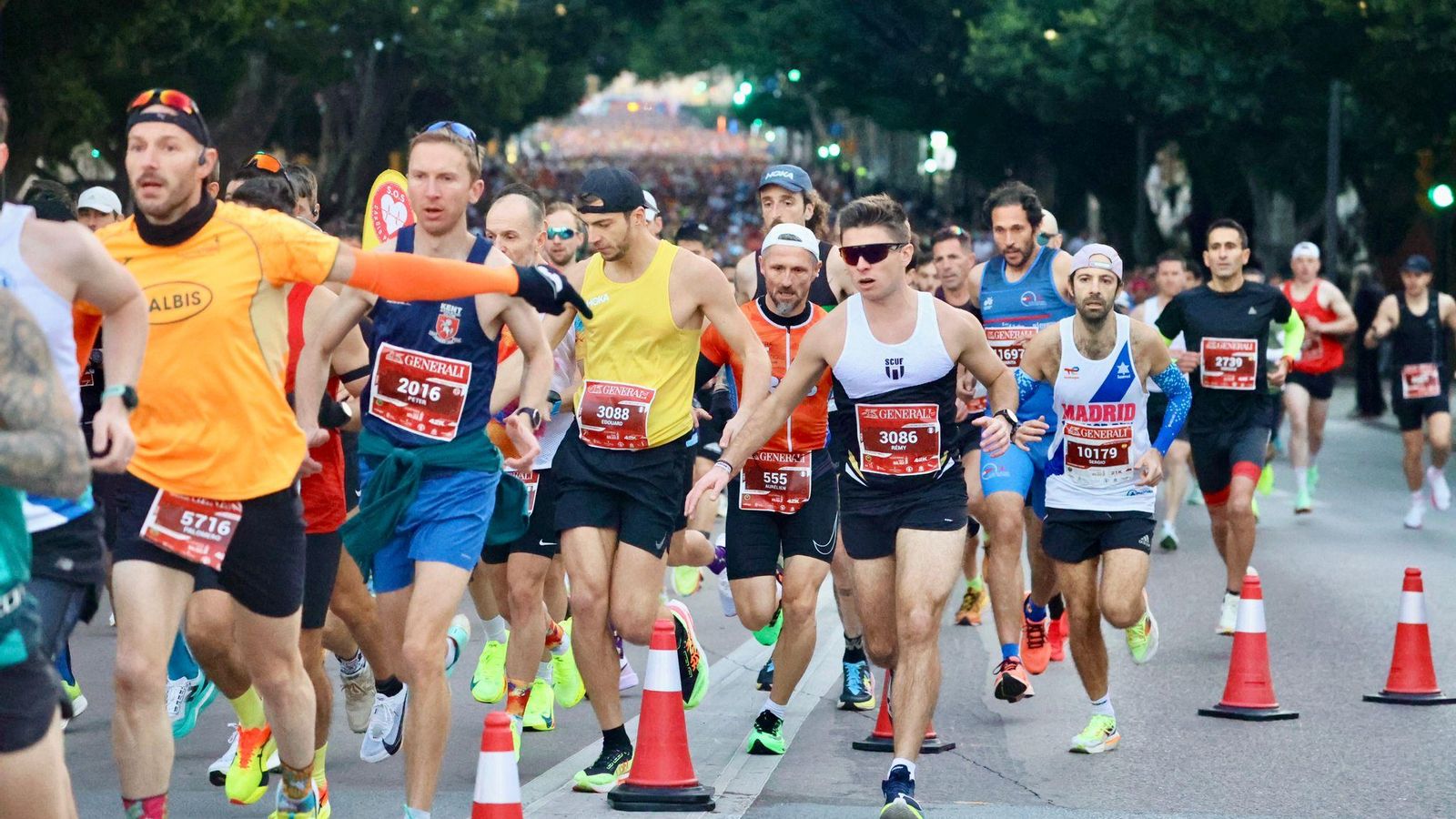 Las mejores fotos de la Maratón de Málaga 2024