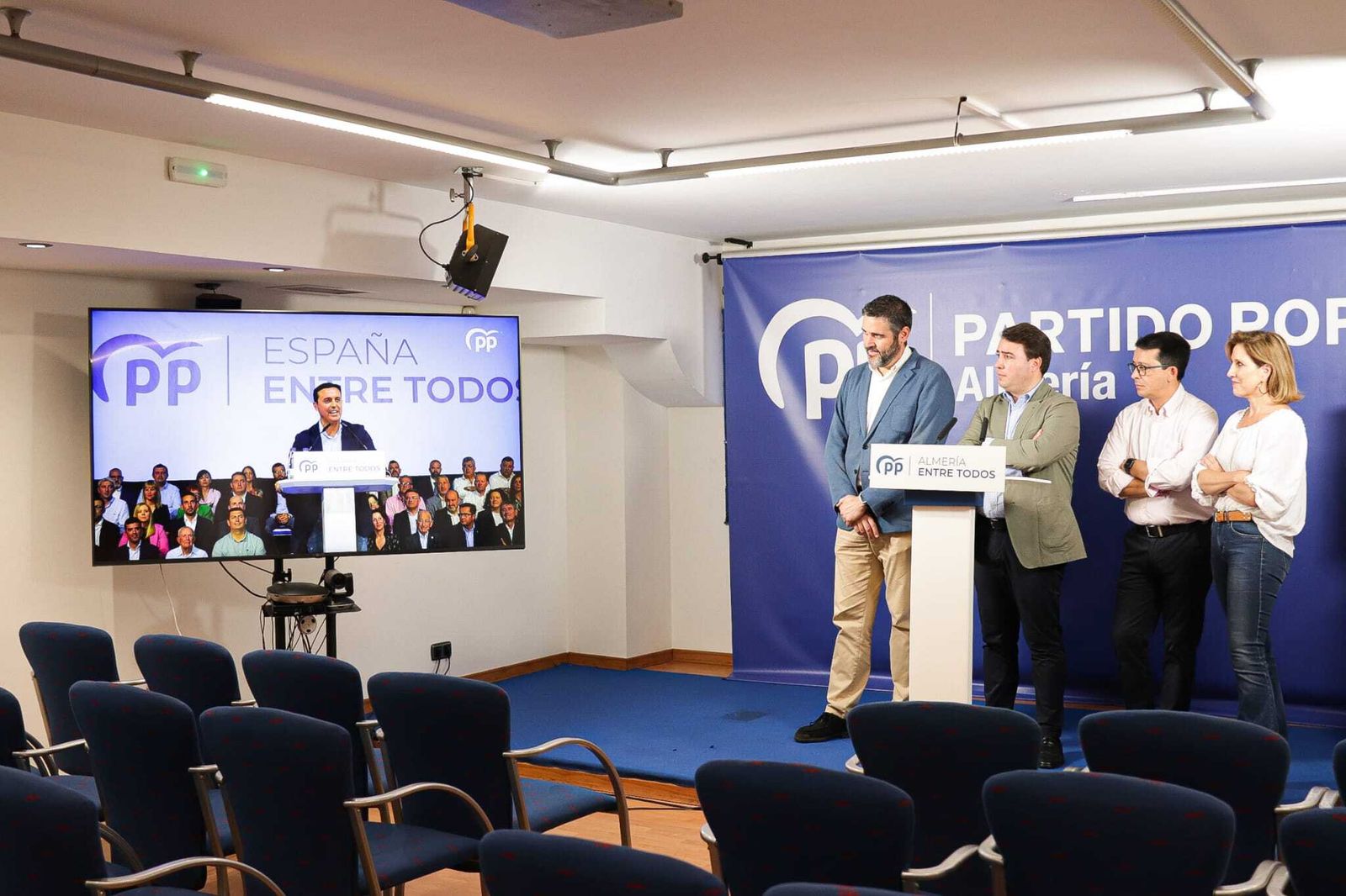 El PP inicia la campaña con una movilización sin precedentes para ...