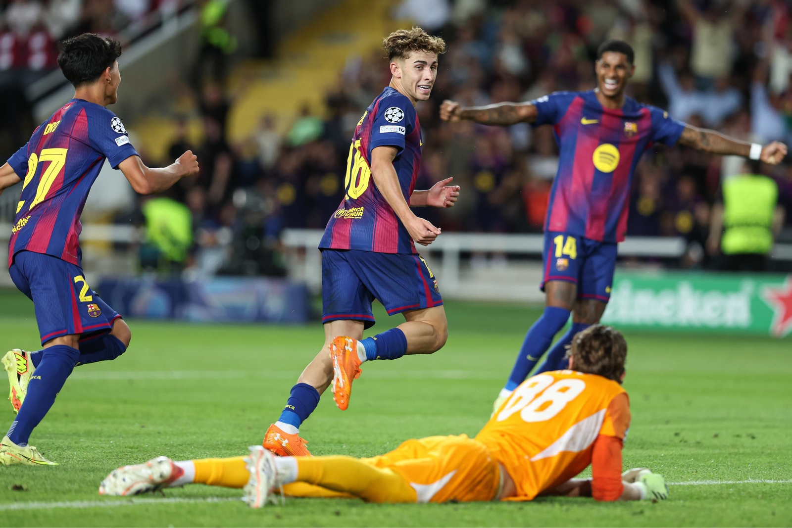 Las fotos del Barcelona-Olympiacos