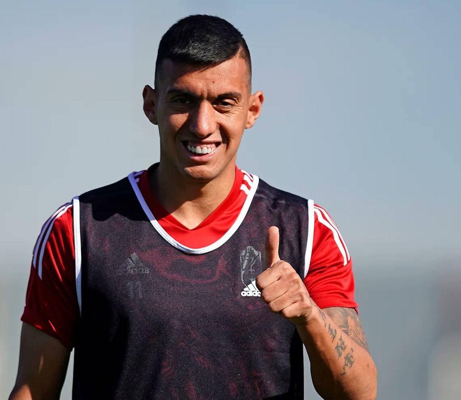 Uzuni, en un entrenamiento con el Granada CF