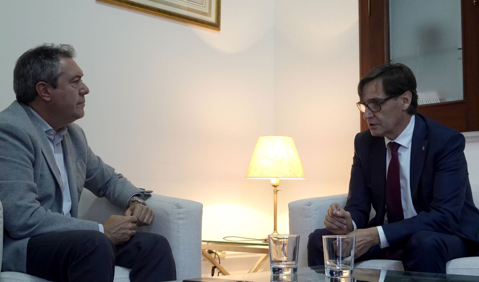 Juan Espadas y Salvador Illa.