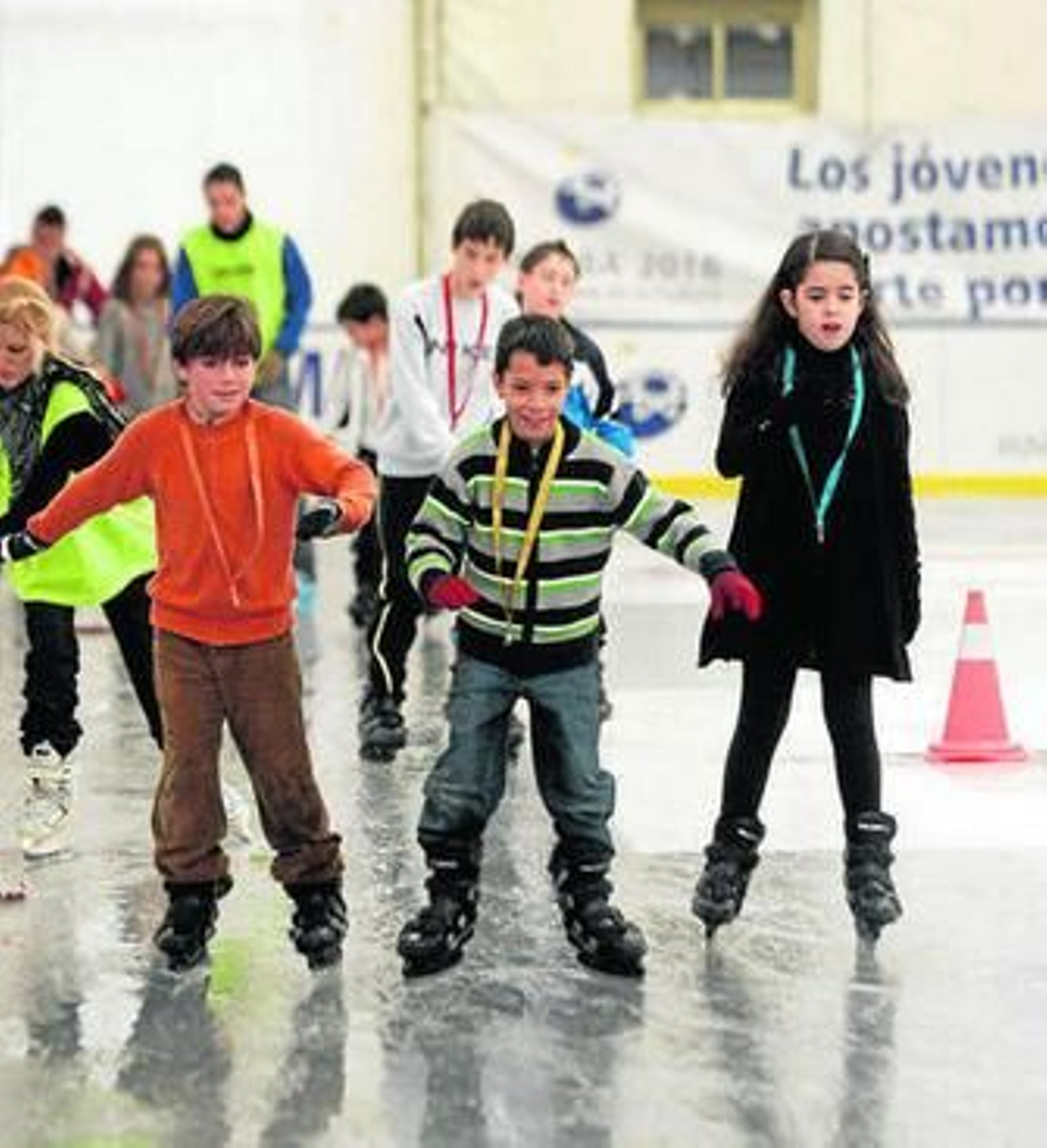 Visita a la pista de patinaje en el Bulevar