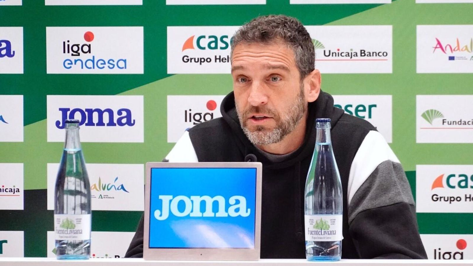 Ibon Navarro, durante la rueda de prensa.