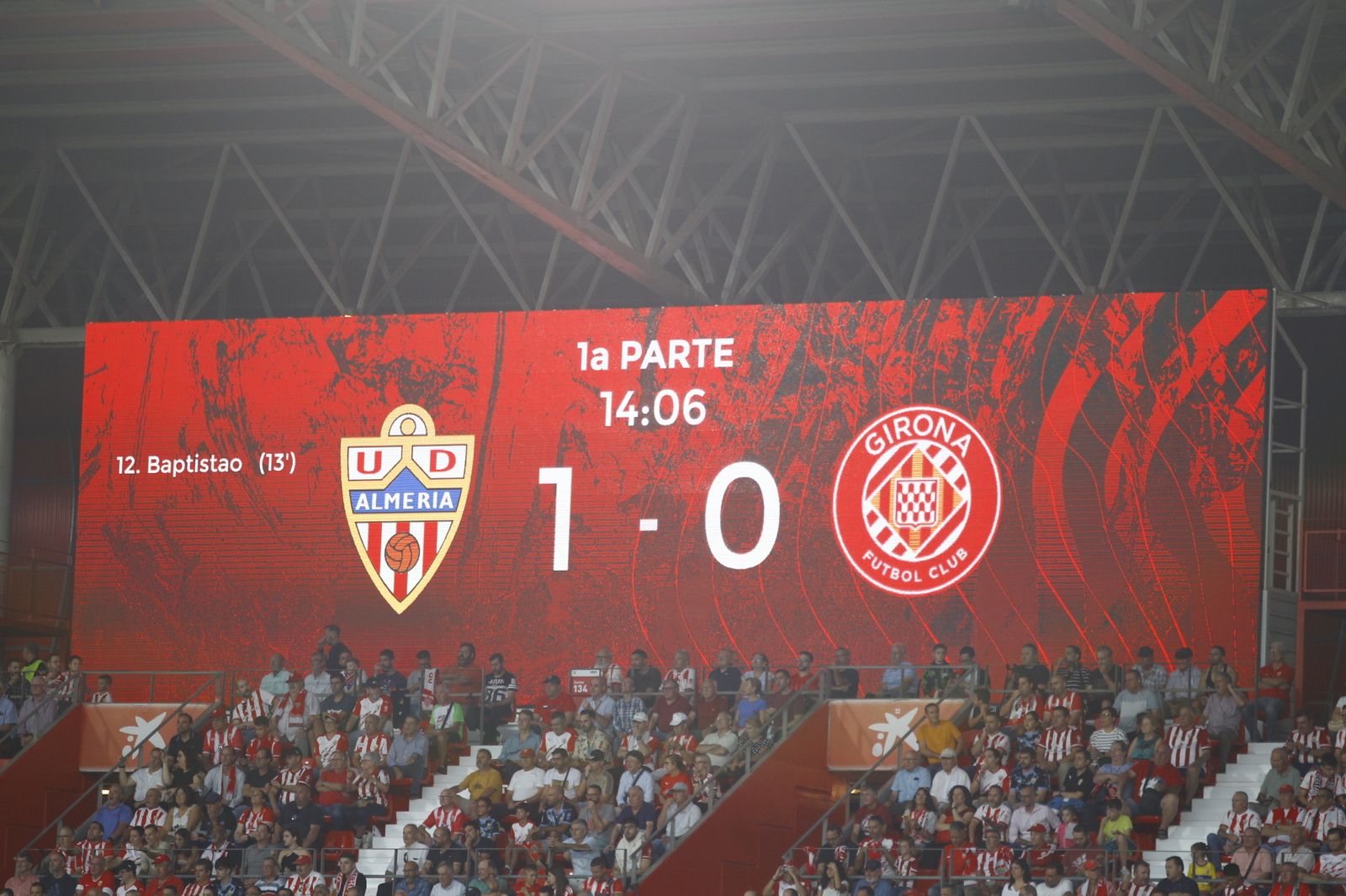 Imágenes del partido de fútbol U.D. Almería-Girona F.C.