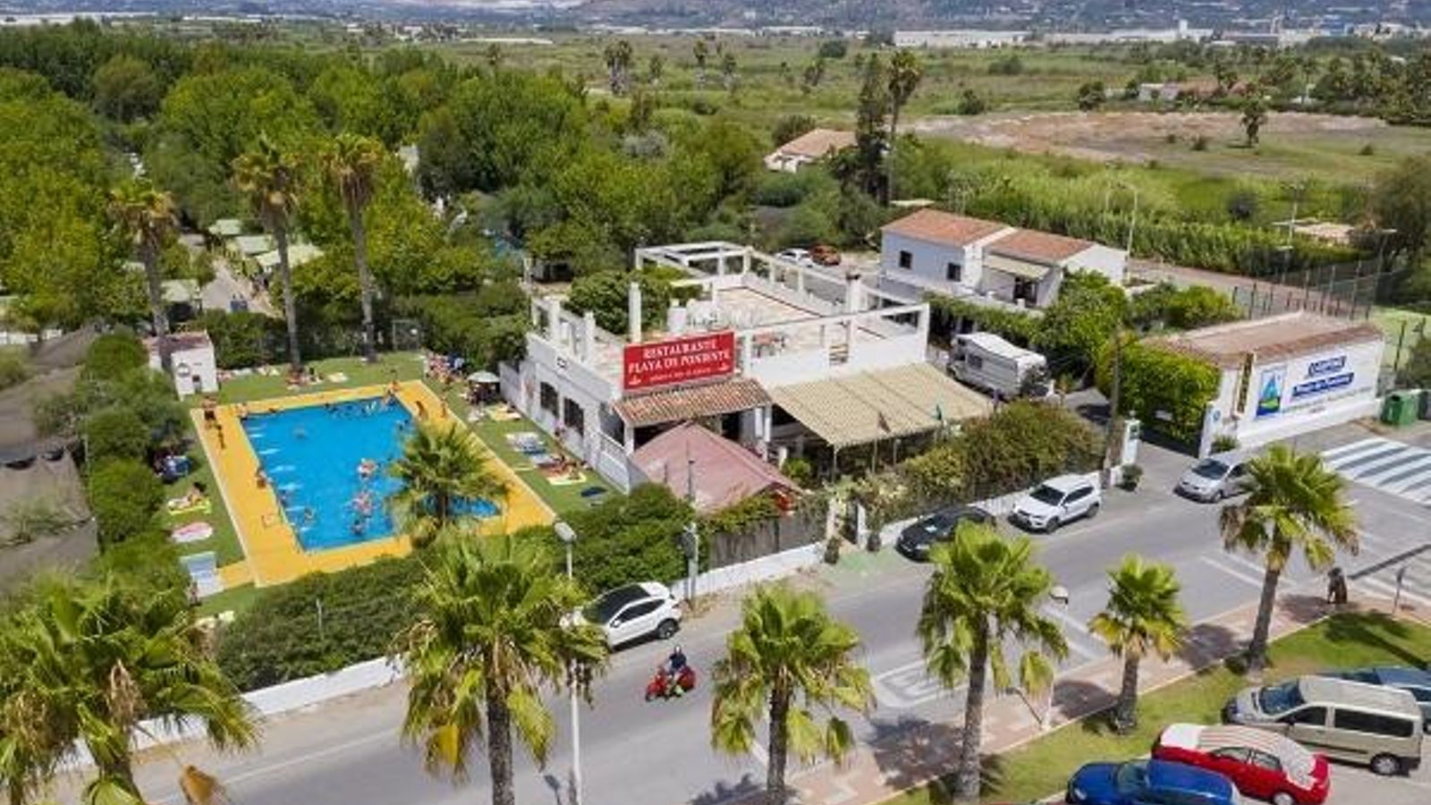 Camping Playa de Poniente