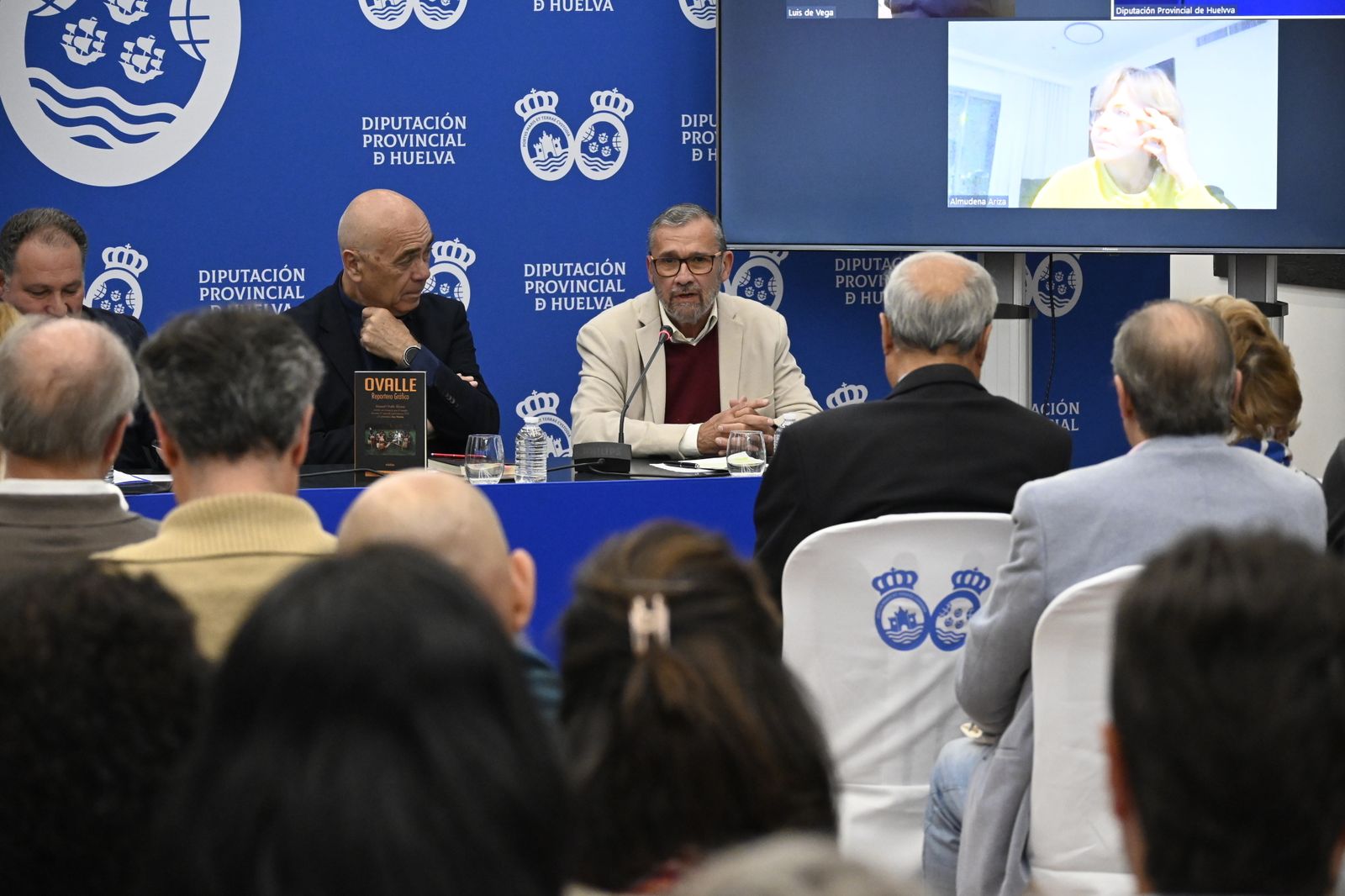 Presentación del libro `Ovalle, reportero gráfico´ en imágenes