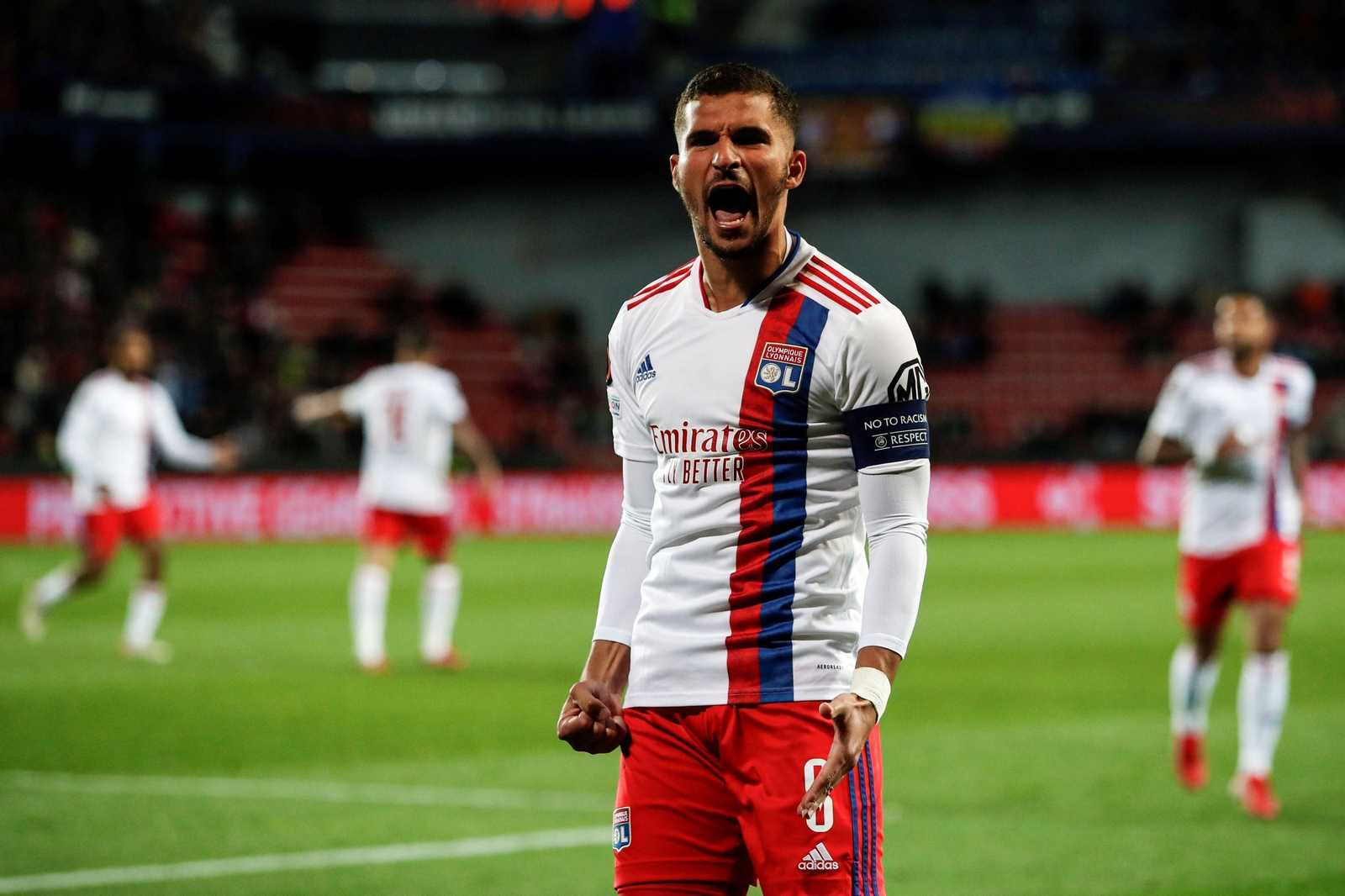 Aouar celebra un gol con rabia en un encuentro del Lyon de la pasada temporada.