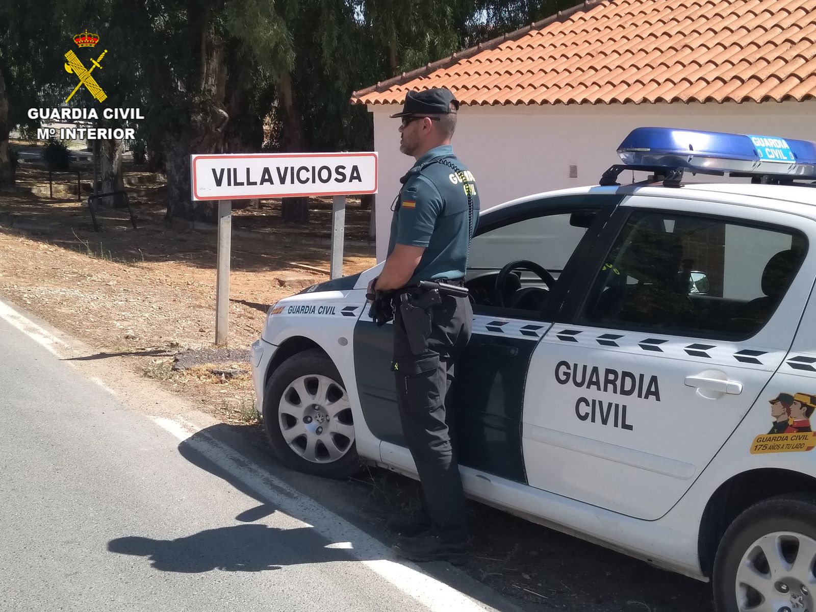 Una patrulla de la Guardia Civil en Villaviciosa de Córdoba.