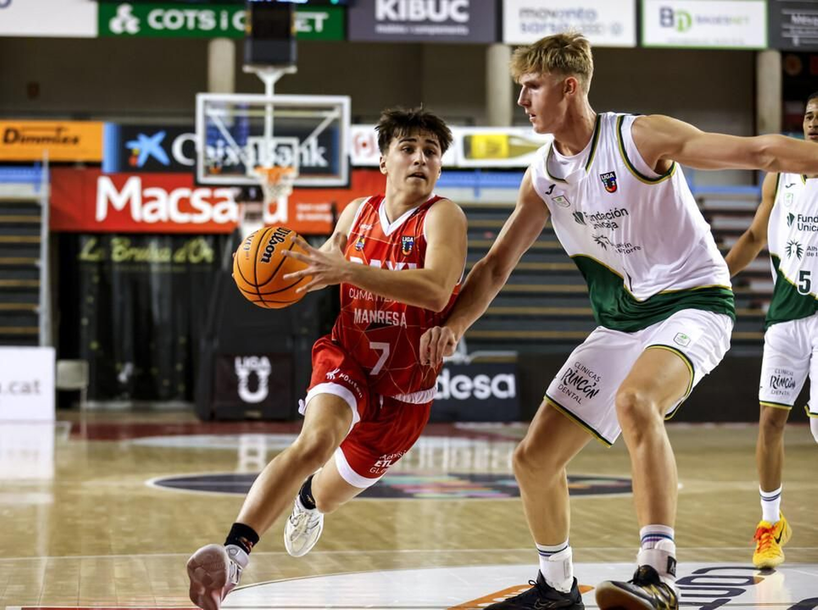 Liga U22: El Unicaja rozó la épica en Manresa con Moller y Butajevas descomunales