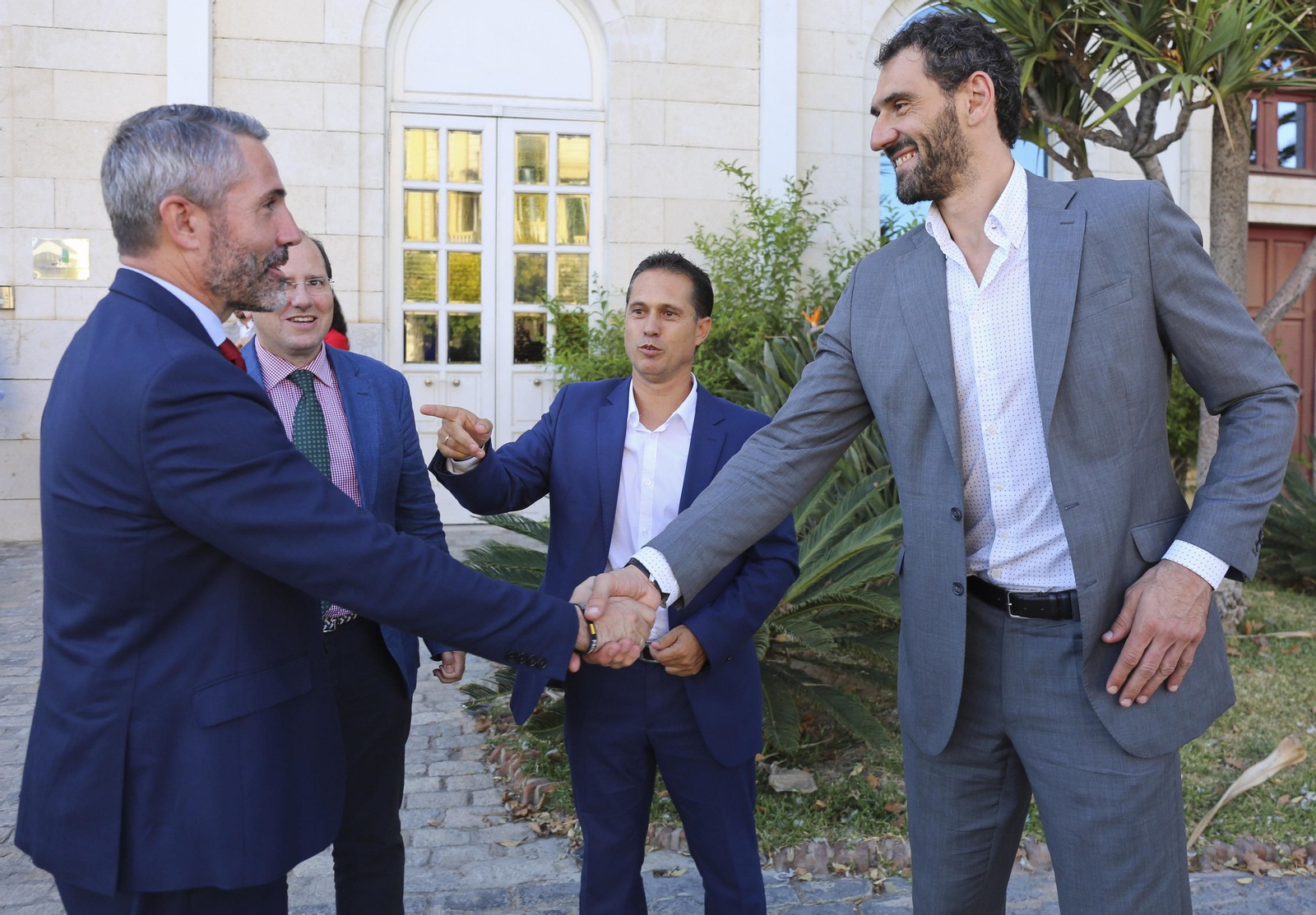 Las fotos de la visita de Jorge Garbajosa a Málaga