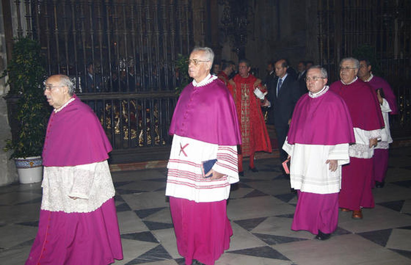 El Día de la Hispanidad se celebra en Sevilla rindiendo homenaje a Cristobal Colón.

Foto: Belén Vargas