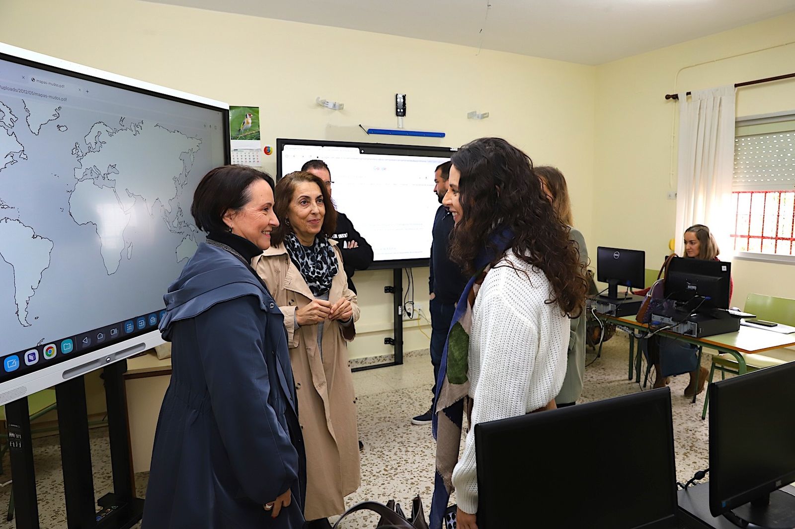 Nela García visita el Ceper Victoria Alba.