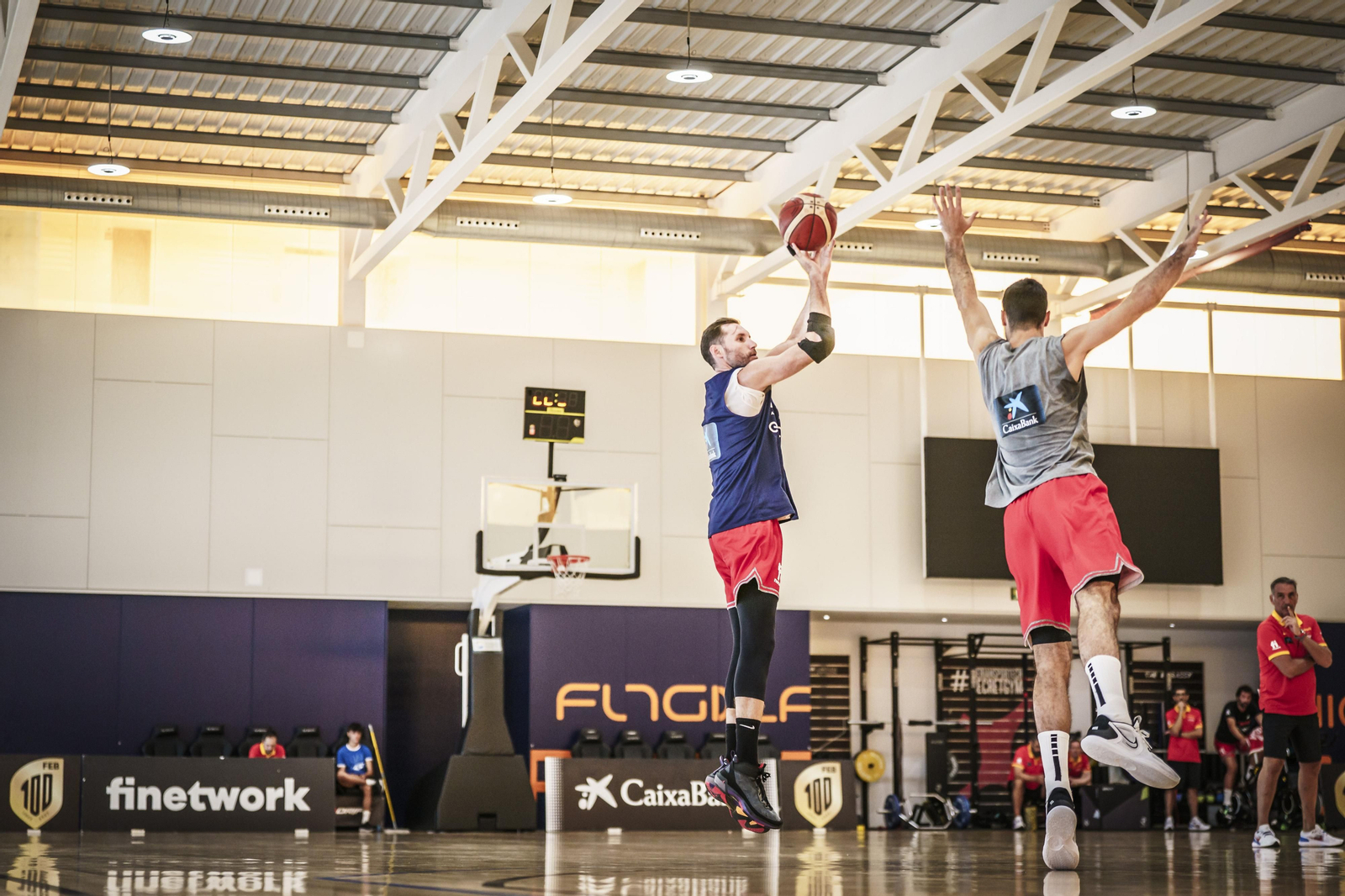 Sesión de la selección española en The Embassy