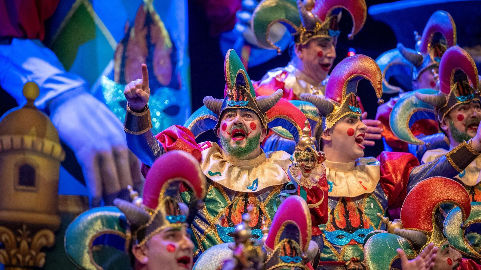 Búscate entre las mejores imágenes de la primera sesión de cuartos de final del COAC 2025