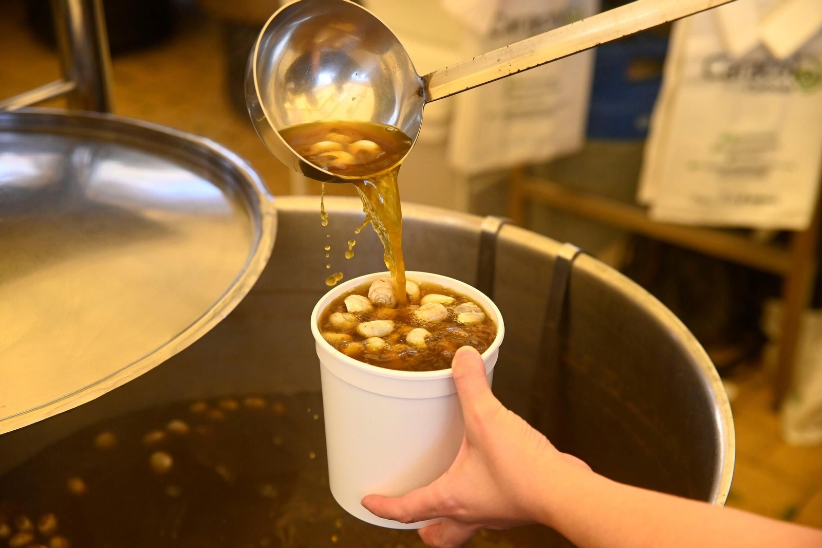 La apertura de los puestos de caracoles en Córdoba