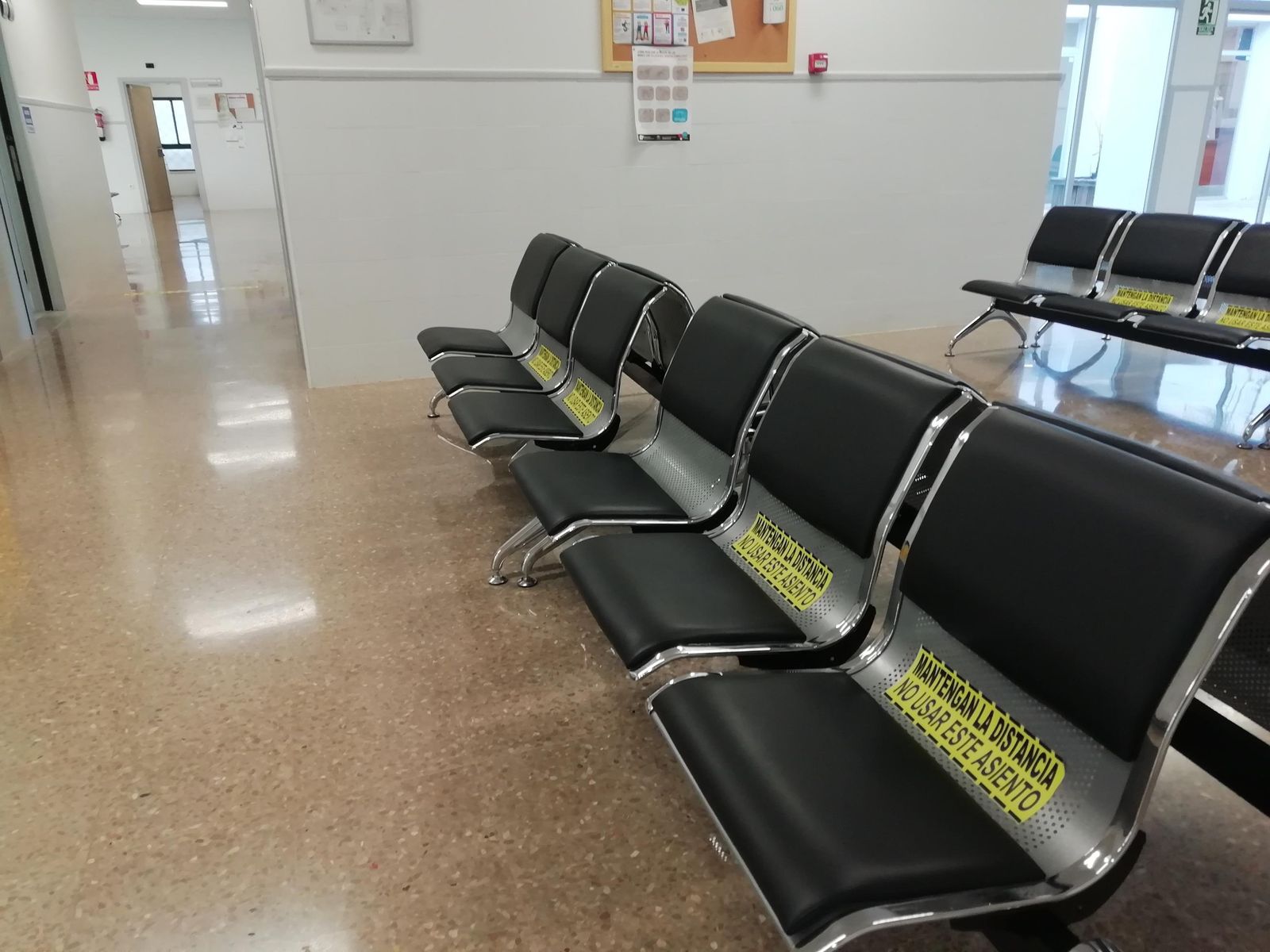 Denuncian pintadas amenazantes en un centro de salud de Málaga: "Enfermeras asesinas"