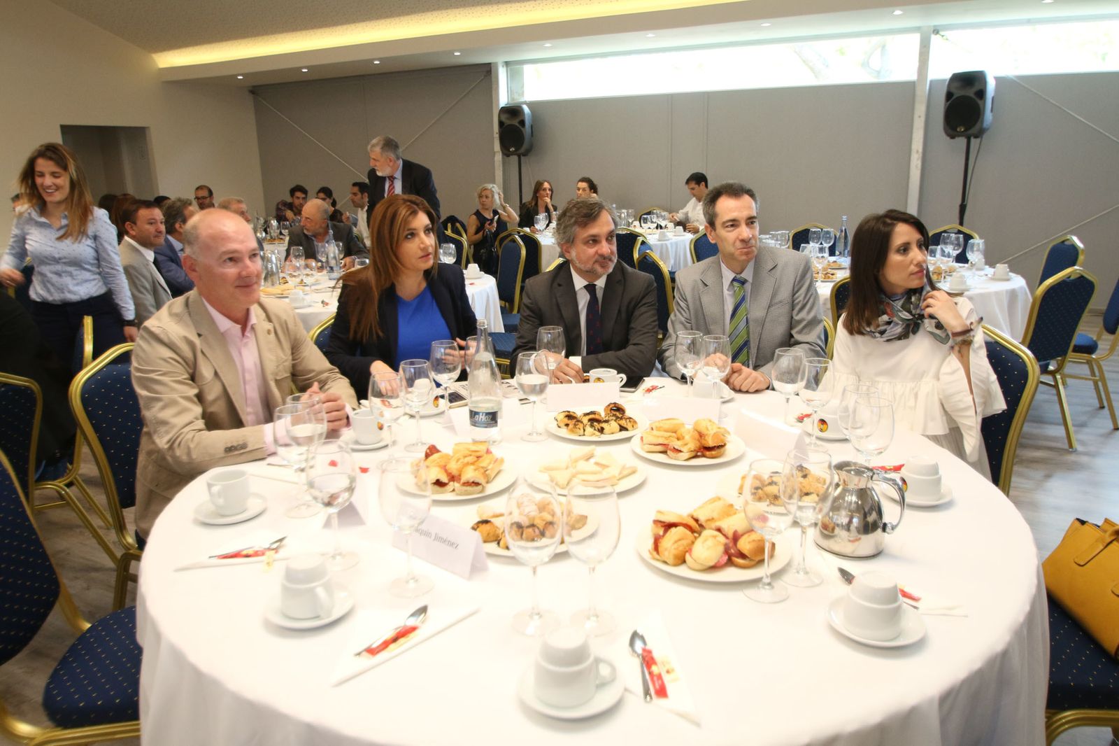 Las imágenes del Foro con el presidente de CEHAT