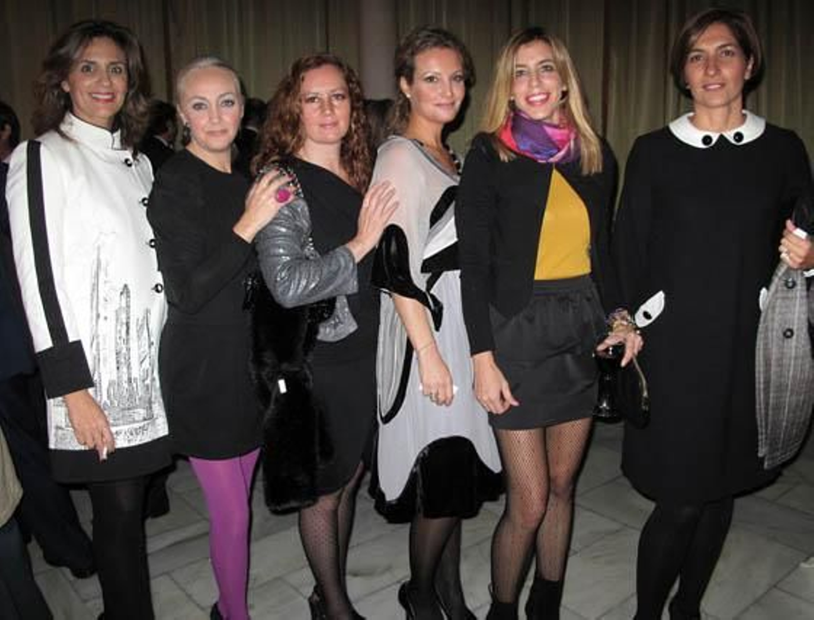 Cristina Salazar, Mercedes Morón, Macarena García-Otero; Marita Rufino, Rocío Puch y Gloria Navarro.

Foto: Victoria Ramírez