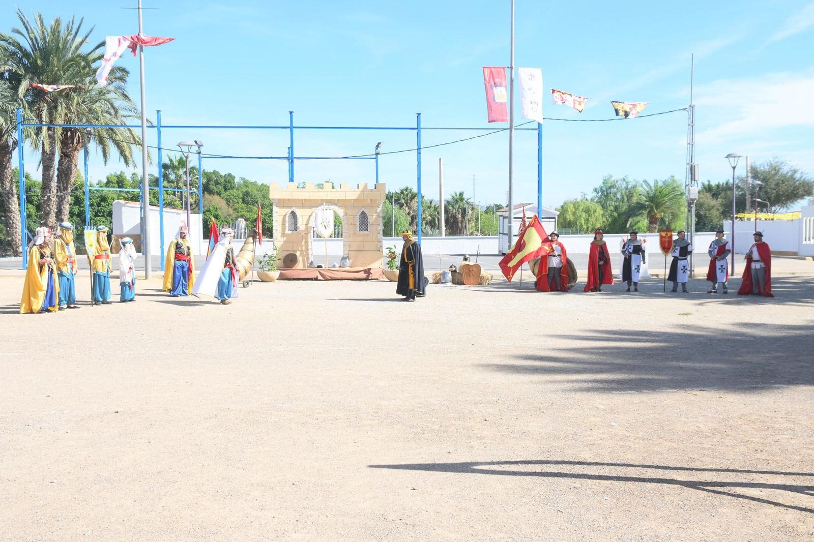 Más de veinte municipios festeros convierten Vera en la capital andaluza de los Moros y Cristianos