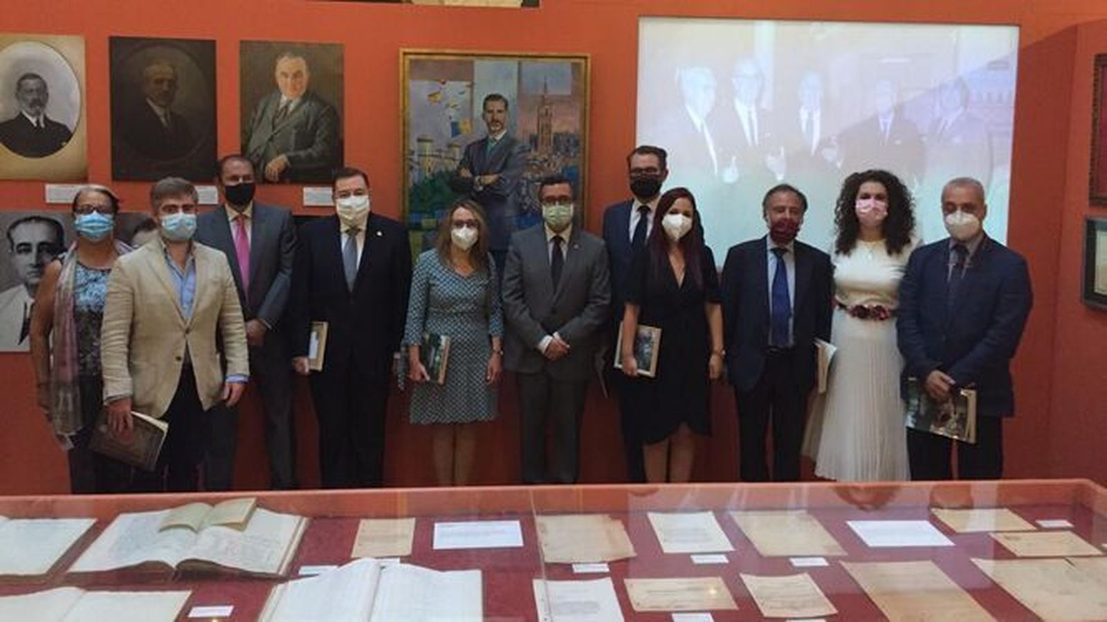 Inauguración de la exposición del Círculo Mercantil por su 150 aniversario.