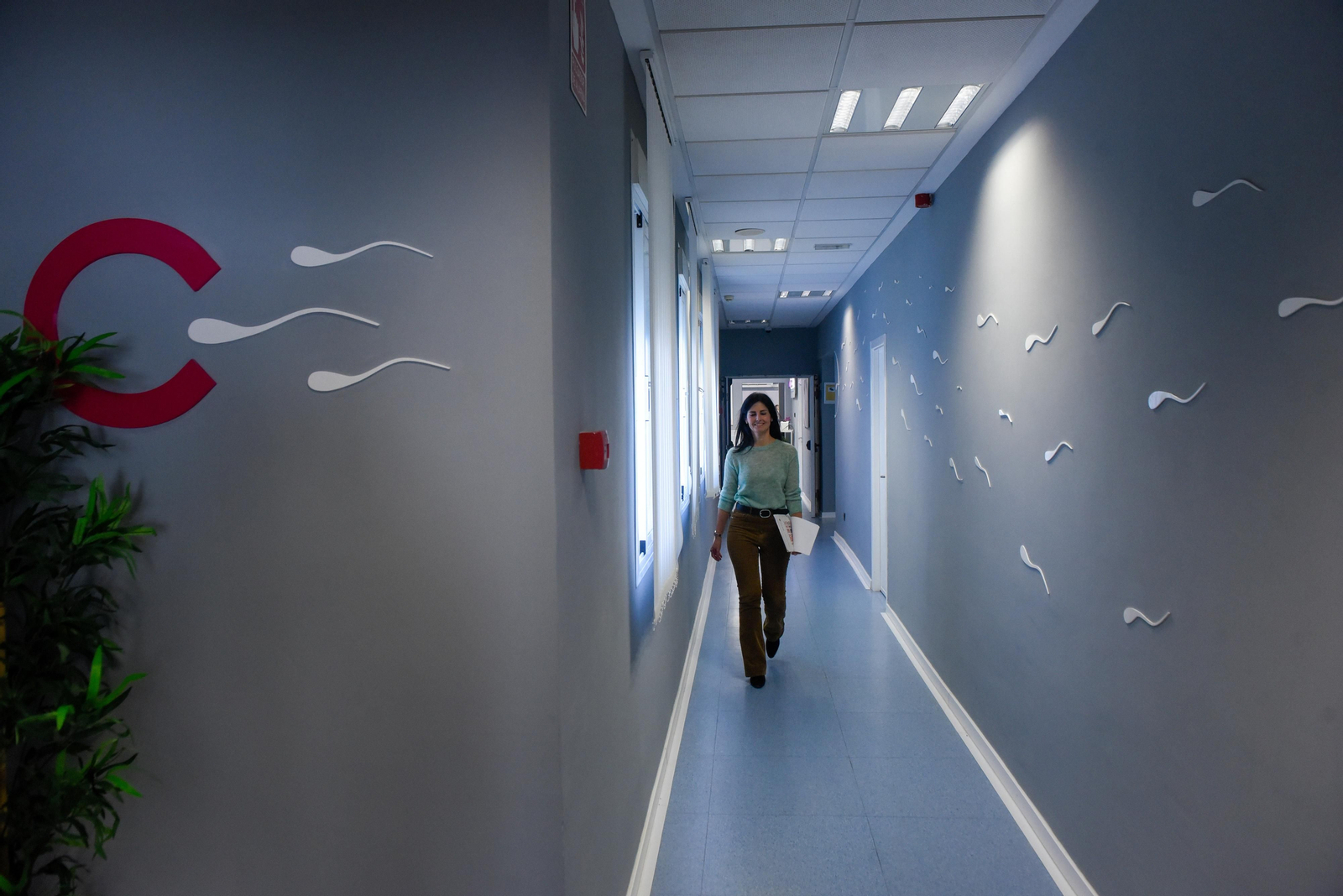 Reportaje sobre los 100 años que ha cumplido el Hospital de Cruz Roja