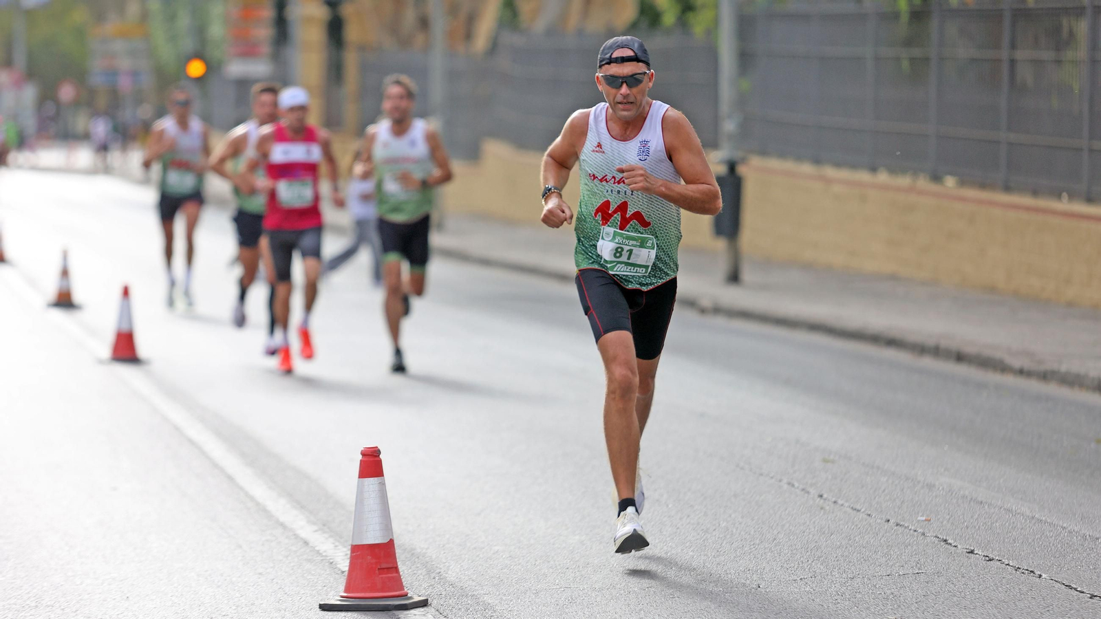 Búscate en la Media Maratón de Jerez 2025 (5)