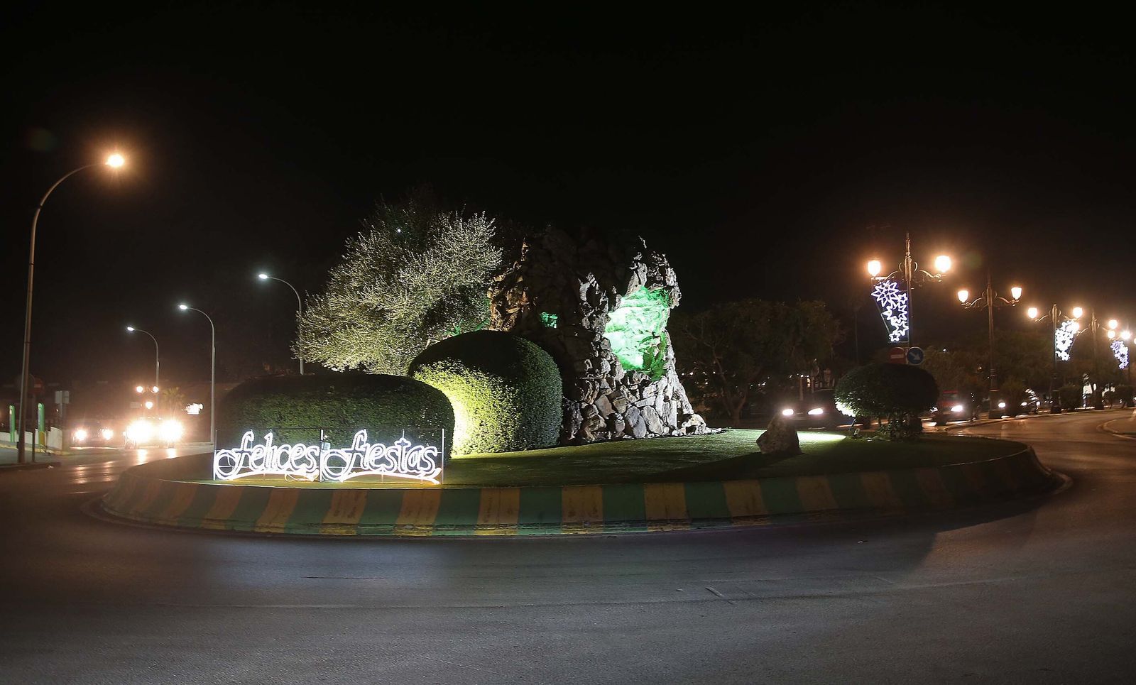 El alumbrado navideño de Los Barrios, en imágenes