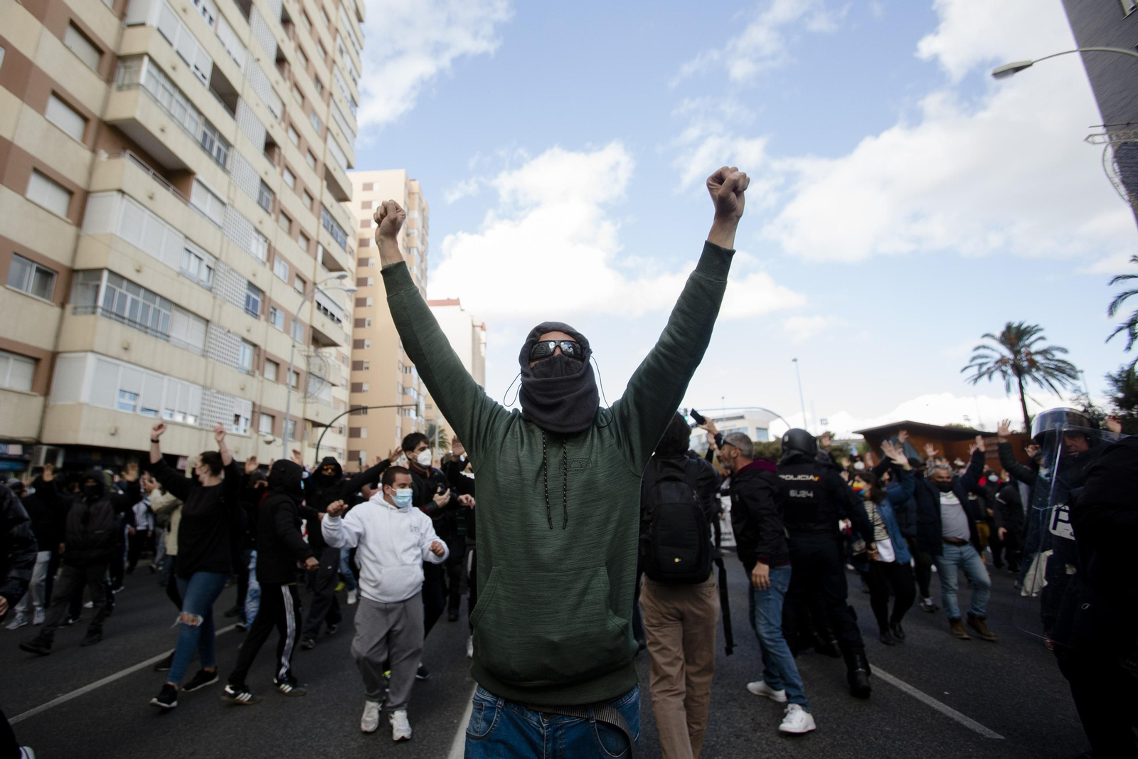 Imágenes de la manifestación por la huelga del metal