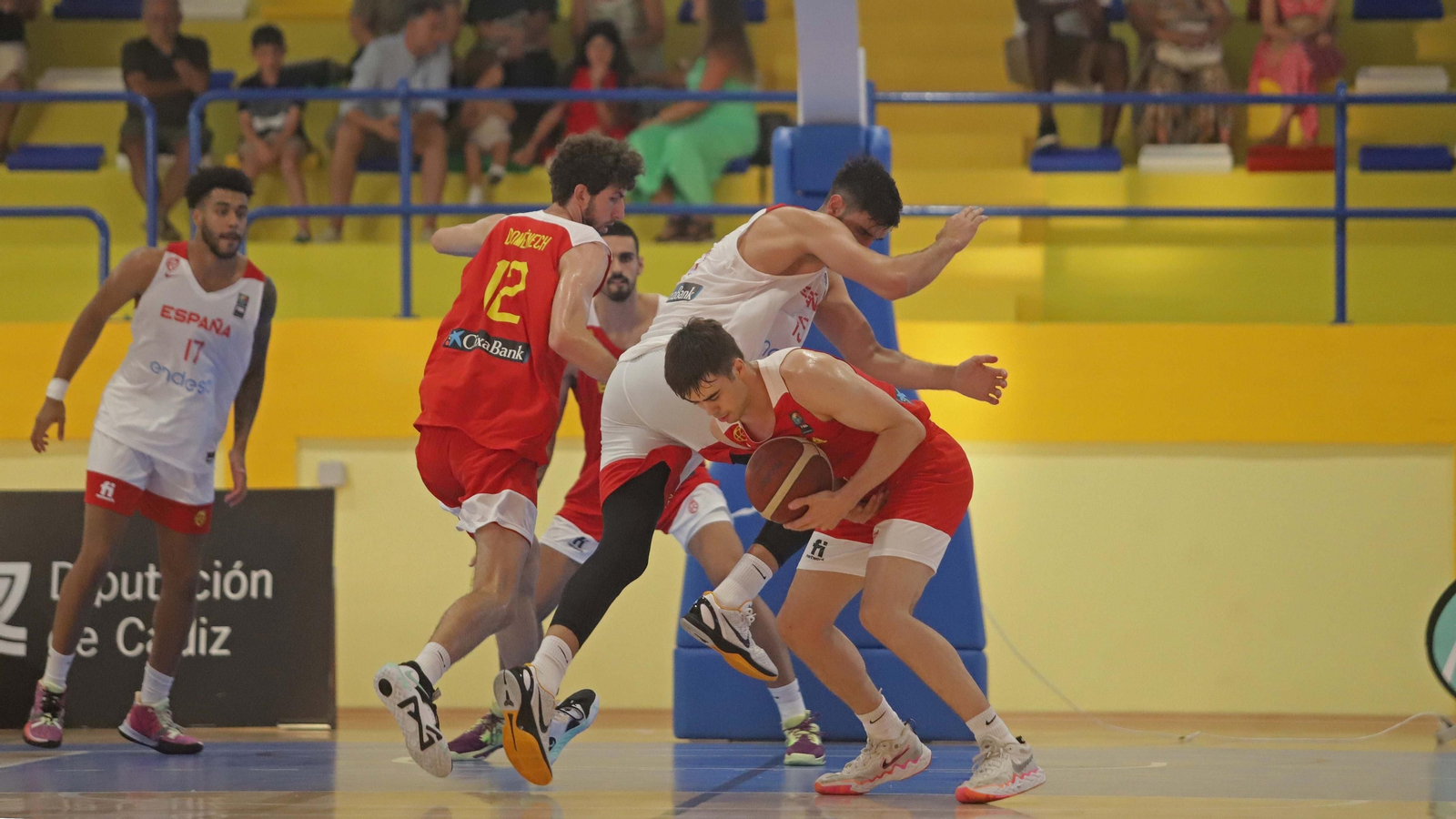 La Línea disfruta con la puesta a punto de las selecciones nacionales sub-20 y sub-22