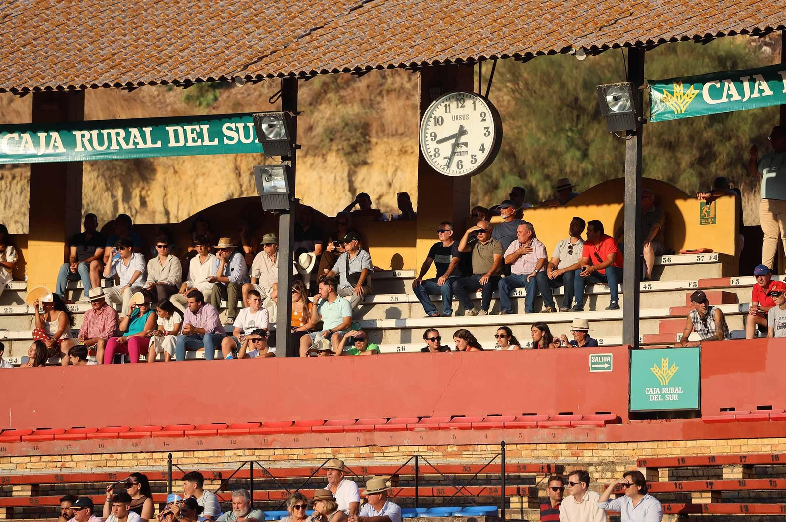 Búscate en la Novillada celebrada en la Plaza de Toros La Merced con motivo de las Fiestas Colombinas 2025