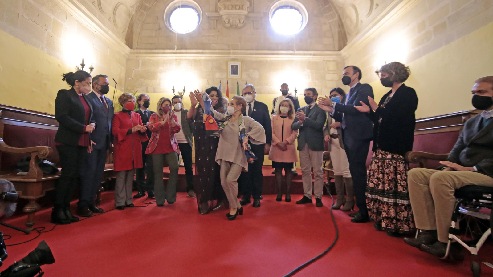 Imágenes de 'La Macanita' recibiendo el IV Premio de Andalucía en Jerez