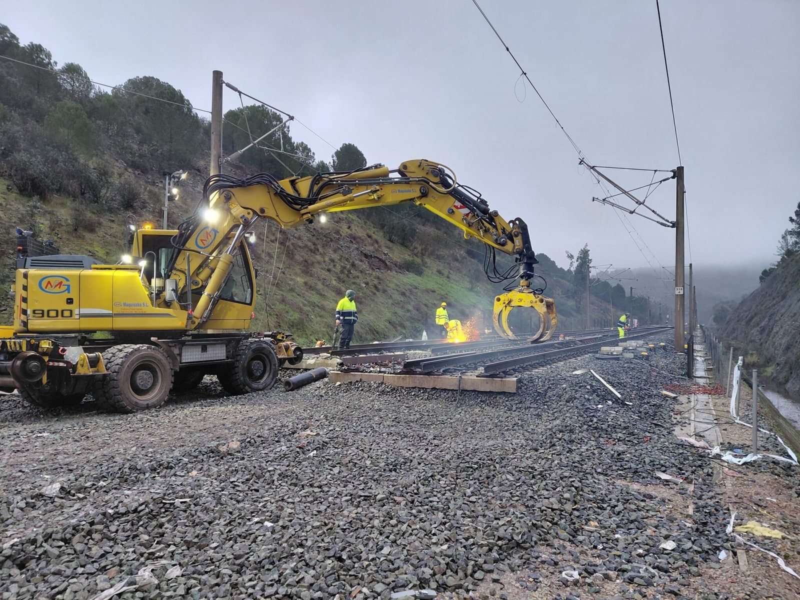 Reparación de la vía tras la tragedia de Adamuz (Córdoba)