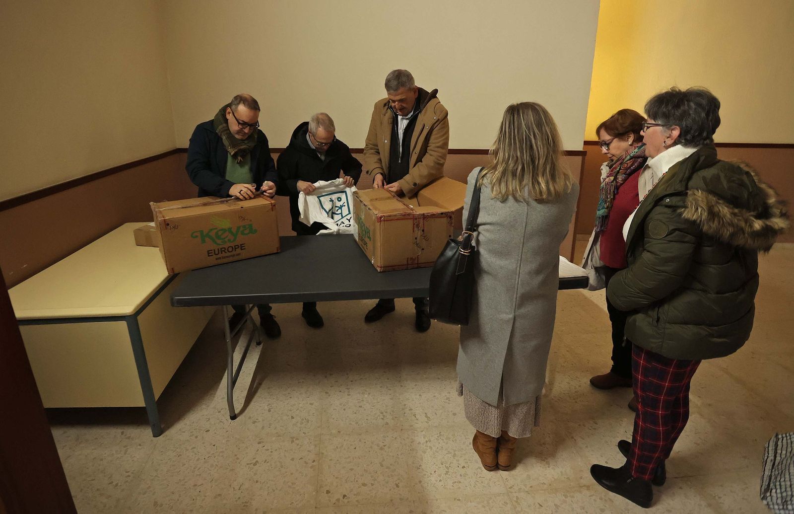 Fotos de la misa conmemorativa de los 50 años de dedicación del padre Pedro a la parroquia y al barrio de La Piñera