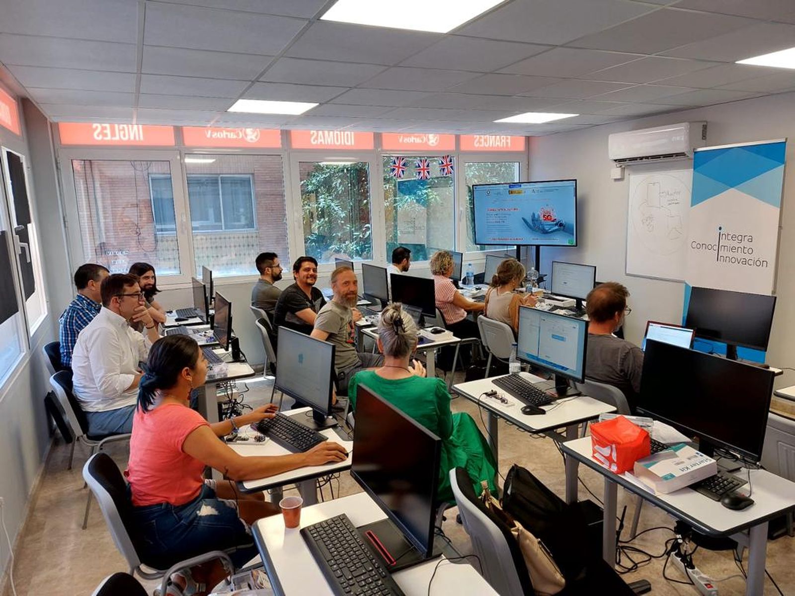 Curso del Programa de Formación para el Empleo en Tecnologías 5G