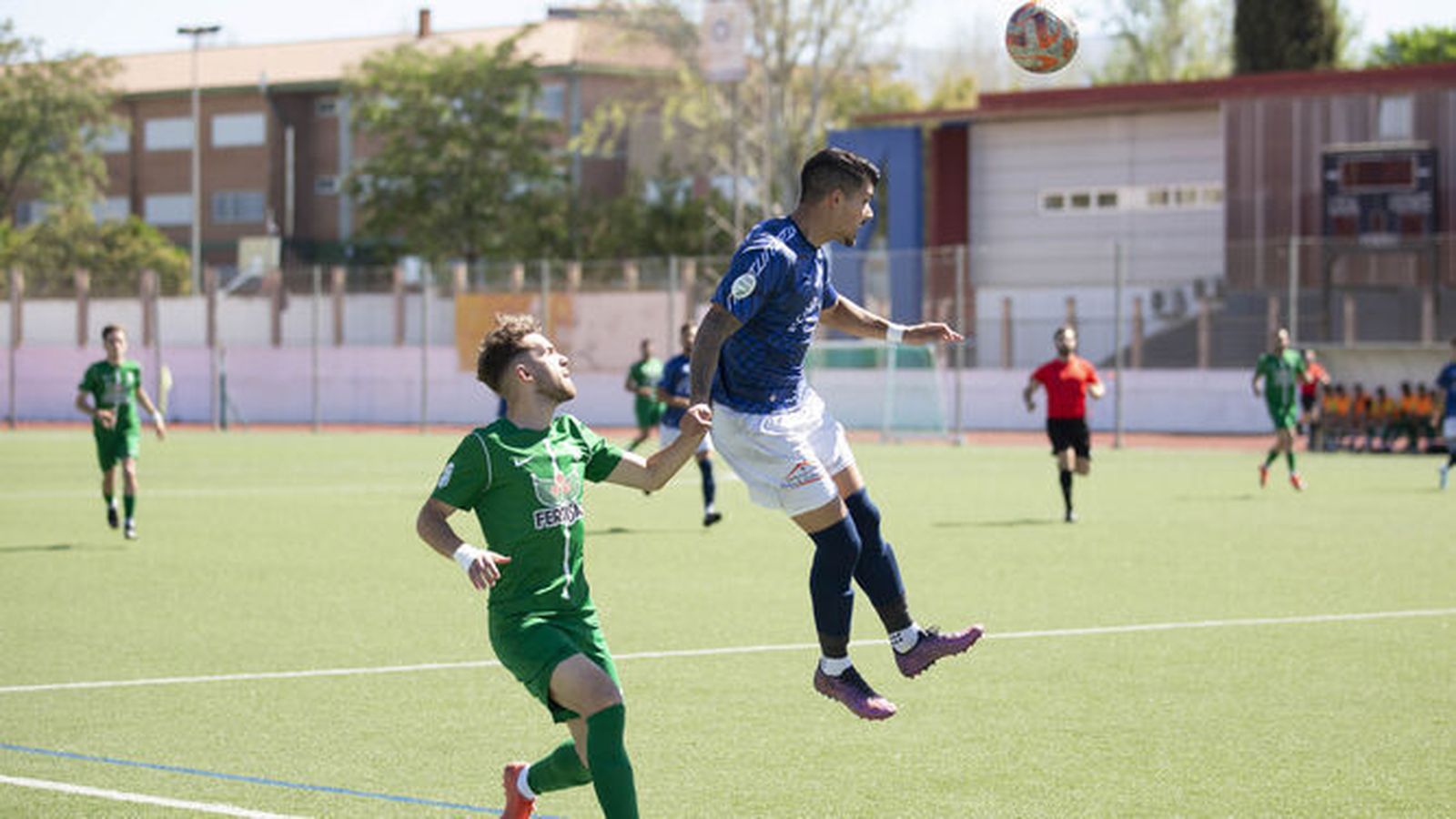 Acción de un partido anterior del Atarfe en casa